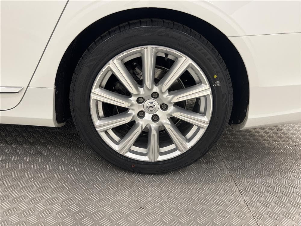 Volvo V90 D4 190hk AWD Inscription Pano Skinn HEMLEVERANS!interiör