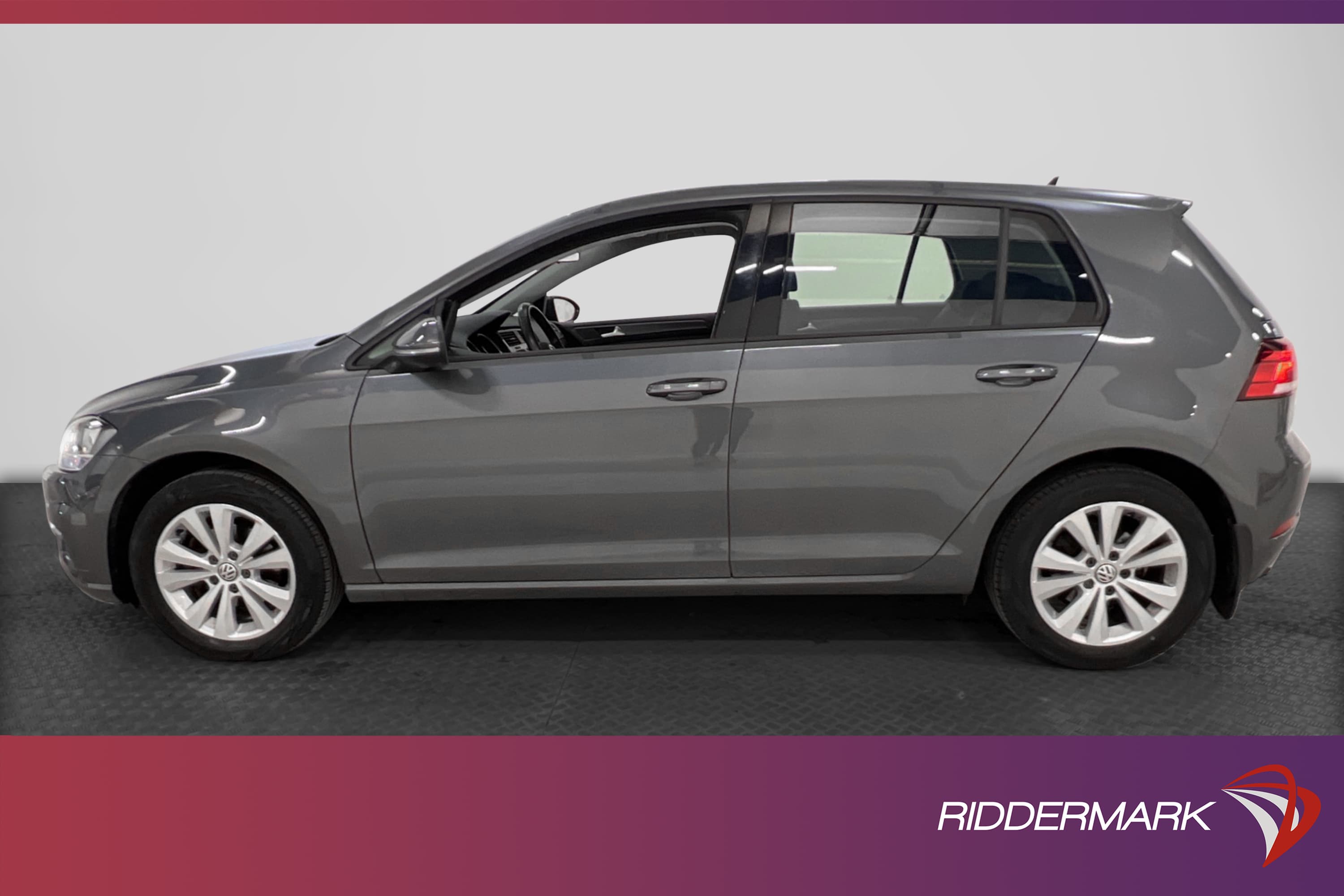 Volkswagen Golf  1.0 TSI DSG 110hk