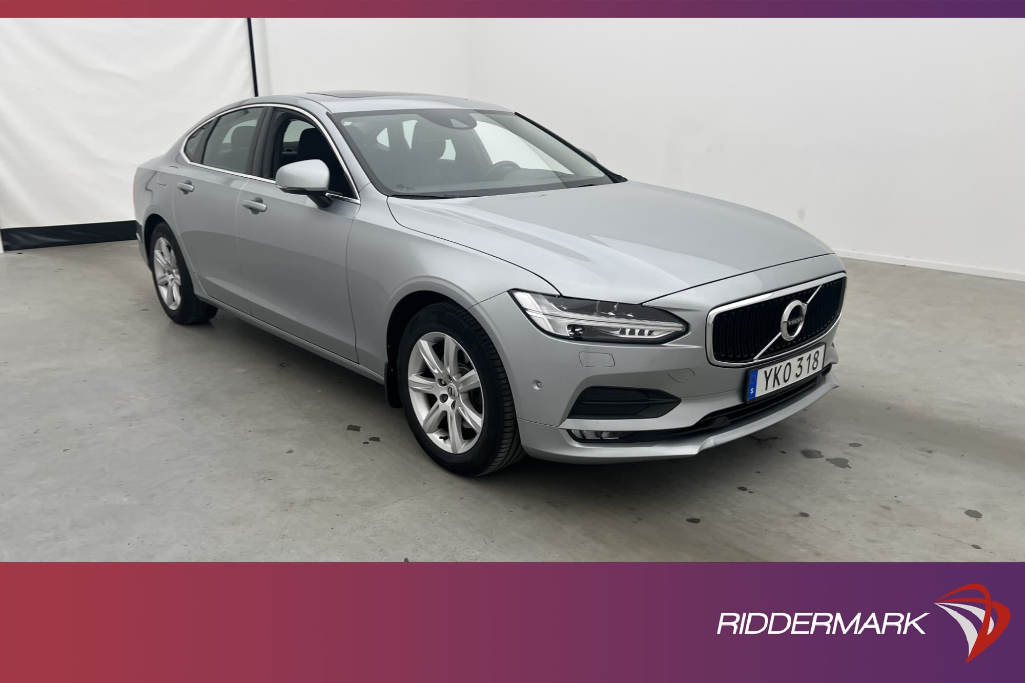 Volvo S90 D4 AWD