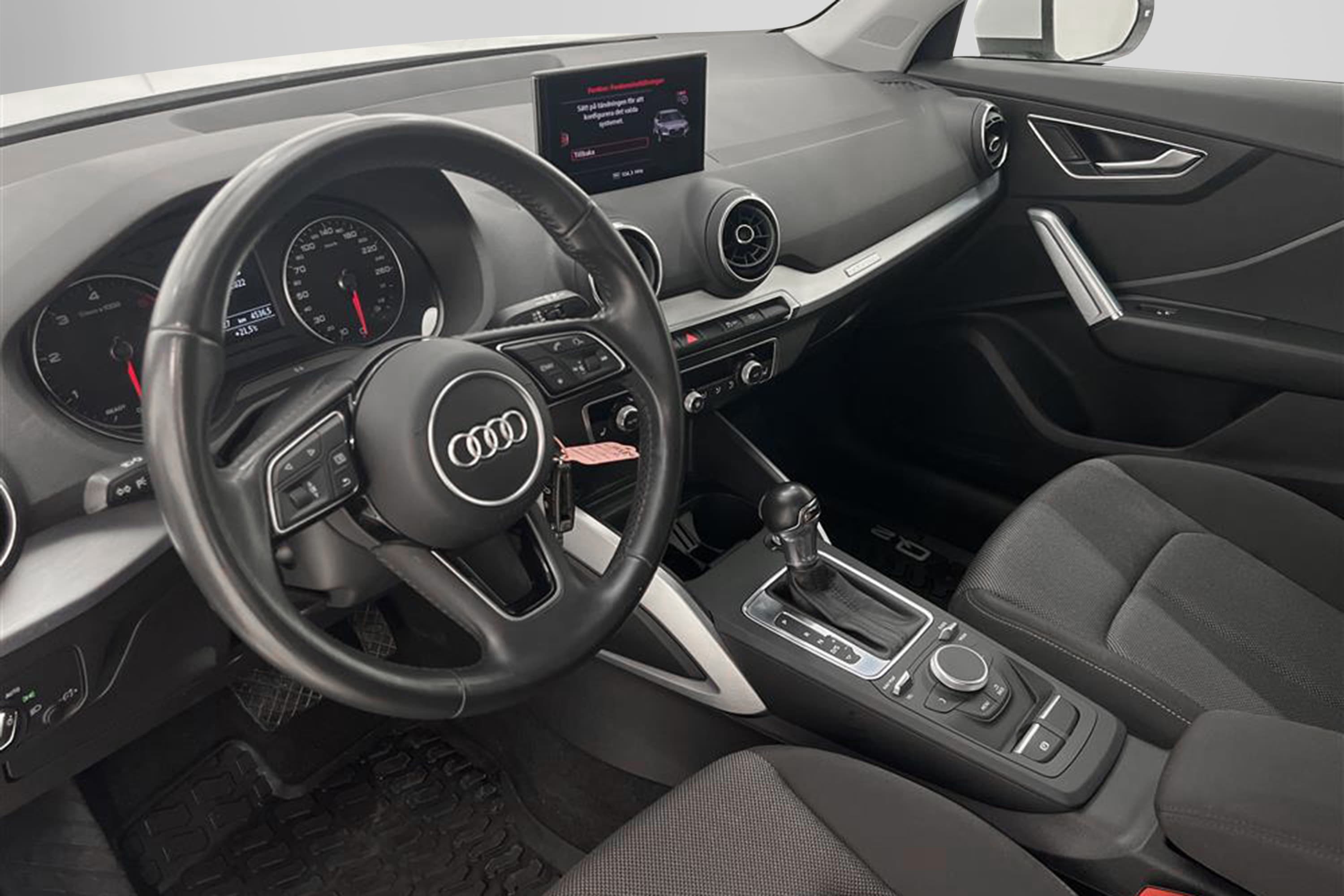 Audi Q2 2.0 TDI 190hk Quattro Drag Välservad 0,51l/milinteriör