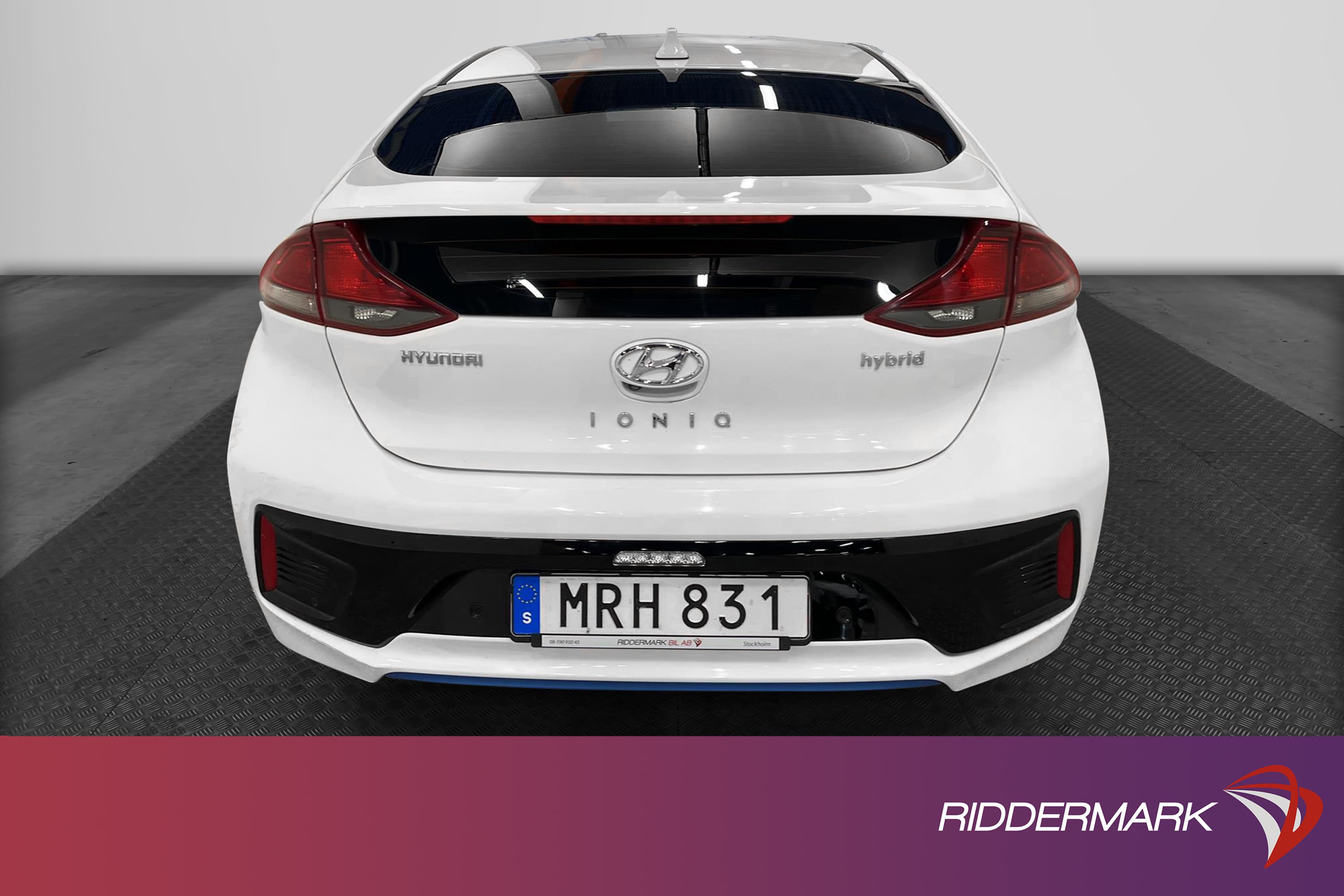 Hyundai Ioniq Hybrid 1.6 141hk B-Kamera Adaptiv 360kr Skatt