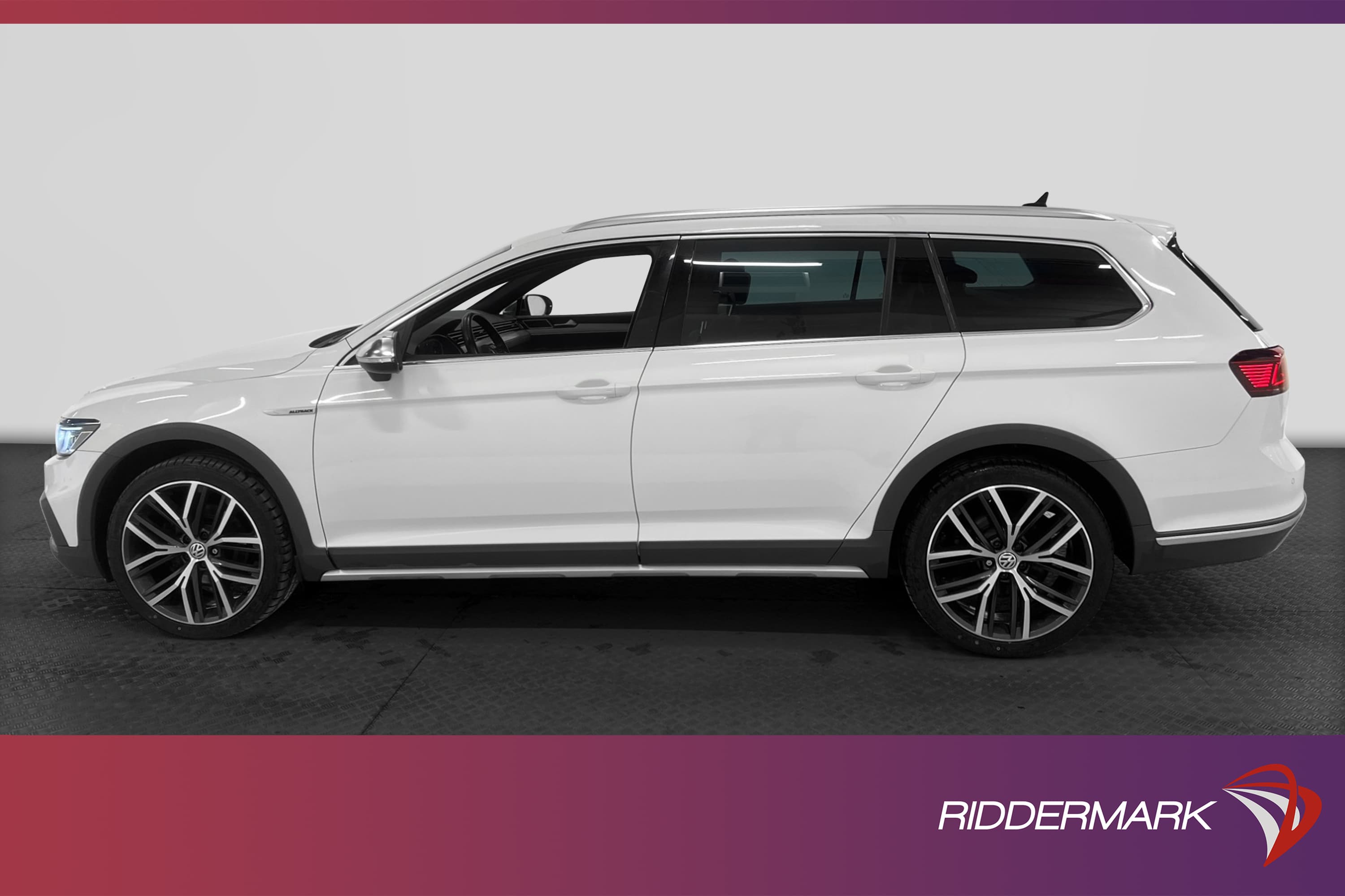 Volkswagen Passat Alltrack 4M 190hk Värma Cockpit Skinn Moms