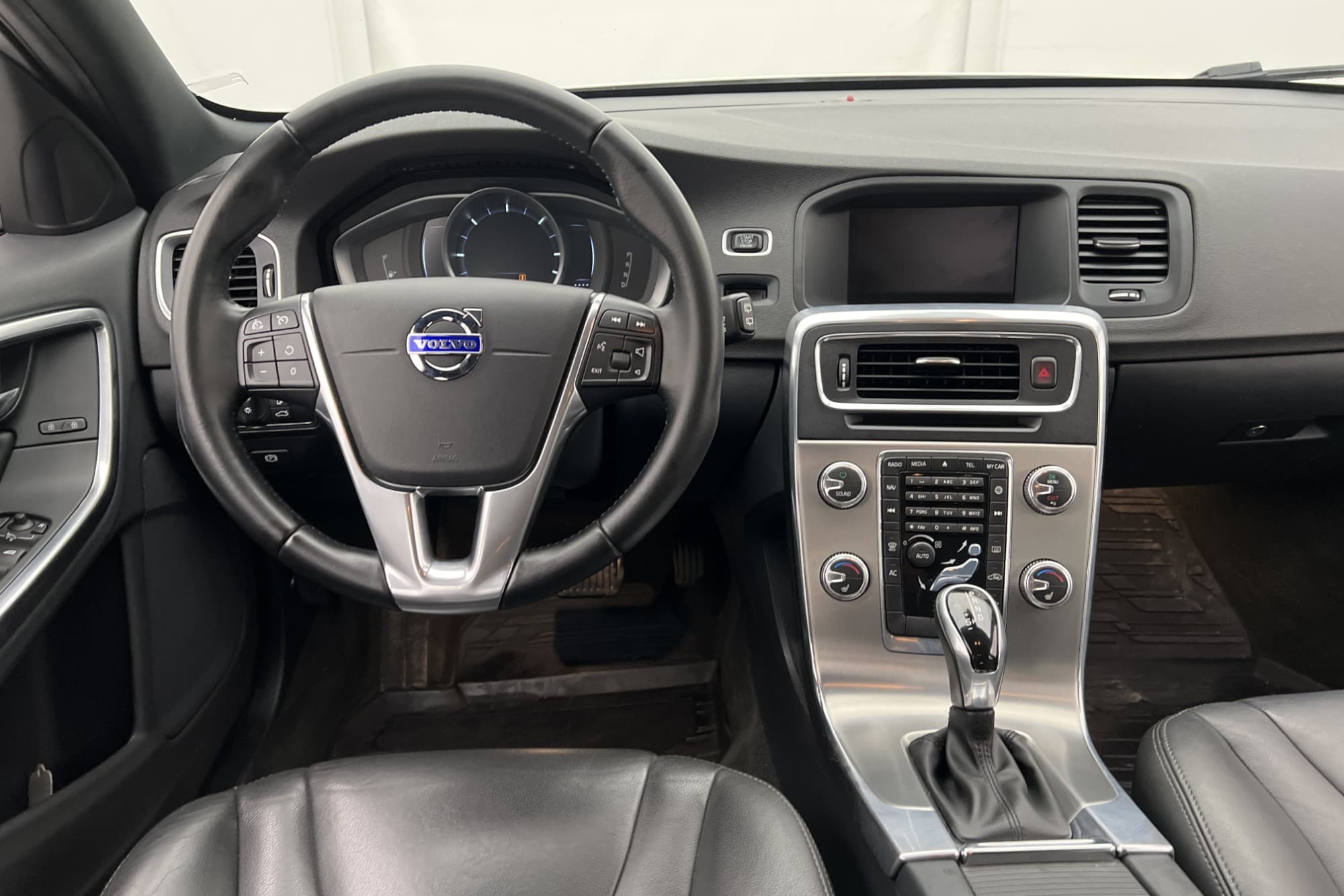 Volvo V60 D4 190hk Summum VOC Värmare Keyless 0,44L/mil