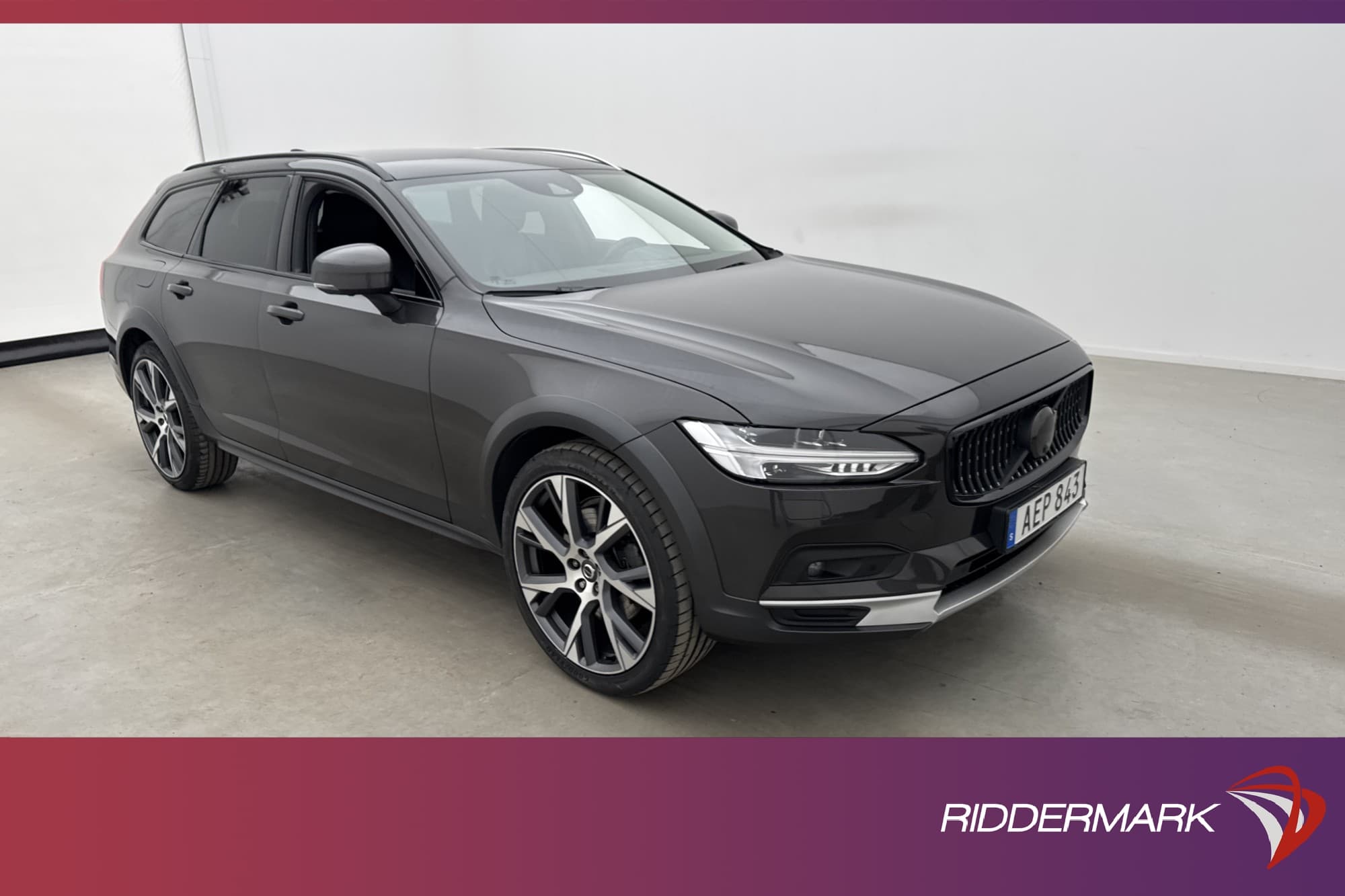 Volvo V90 Cross Country B4 AWD VOC Värm 360° H/K Skinn MOMS