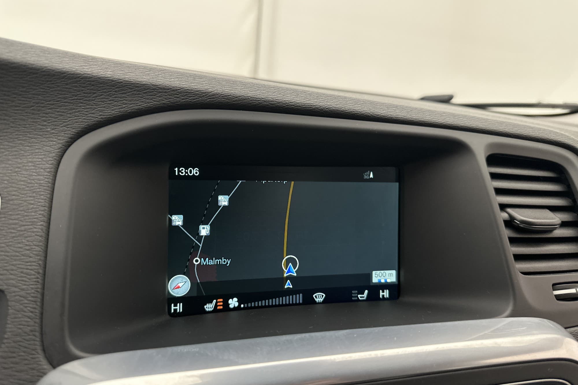 Volvo S60 D4 Summum VOC Värmare Skinn Navi Kamrem-Bytt