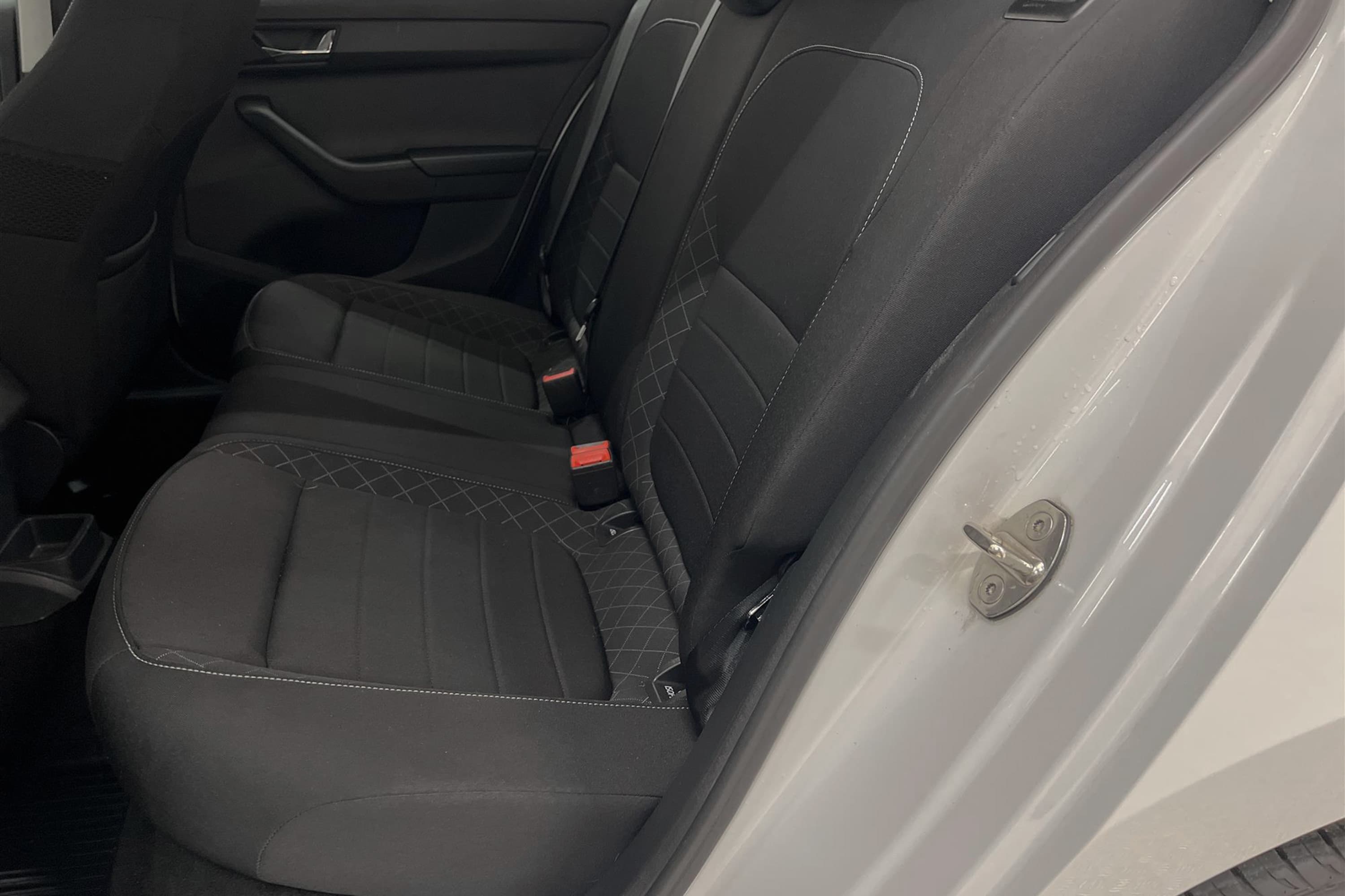 Skoda Fabia 1.2 TSI 90hk Låg Skatt P-Sensor  0,40L/mil