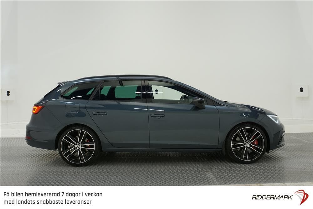 SEAT Leon 2.0 TSI Cupra 300hk 4Drive Cockpit Beatsexteriör