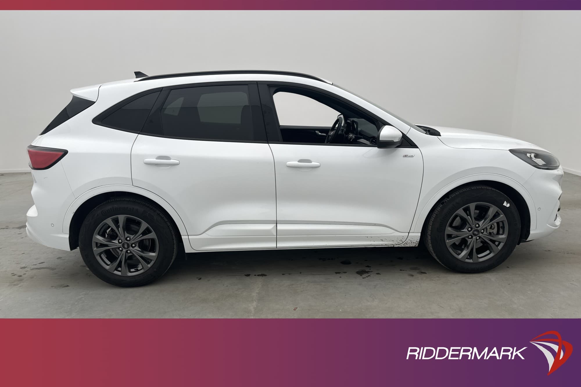 Ford Kuga PHEV 225hk