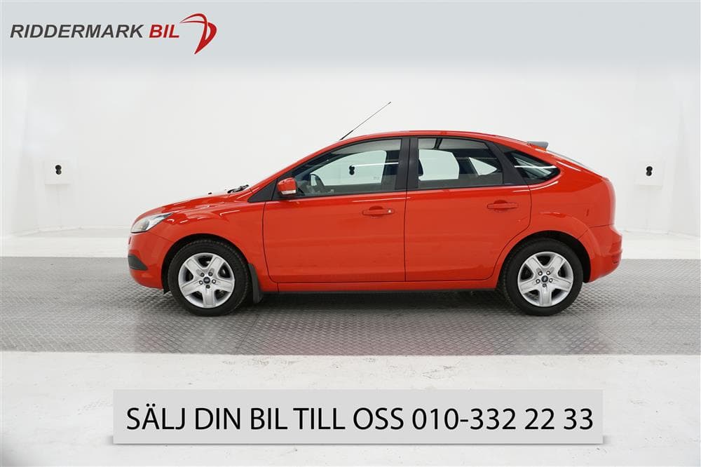 Ford Focus 1.6 5dr 100hk Dragkrok Ny kamrem