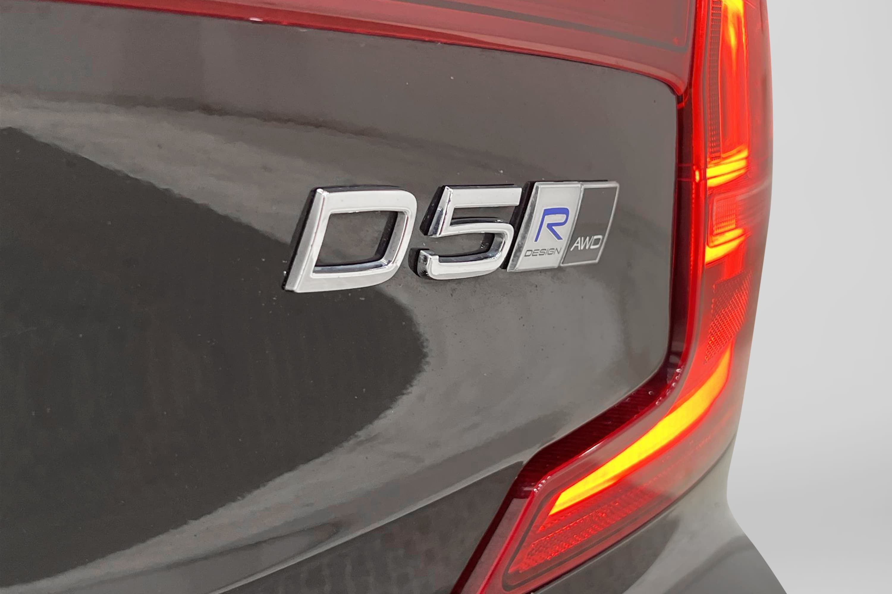 Volvo S90  D5 AWD  235hk R-Design VOC HUD Drag D-Värm Blis