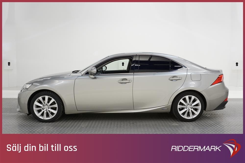Lexus IS 300h 223hk