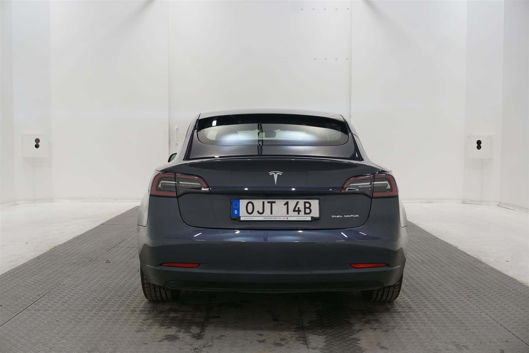 Tesla Model 3 Long Range AWD 440hk