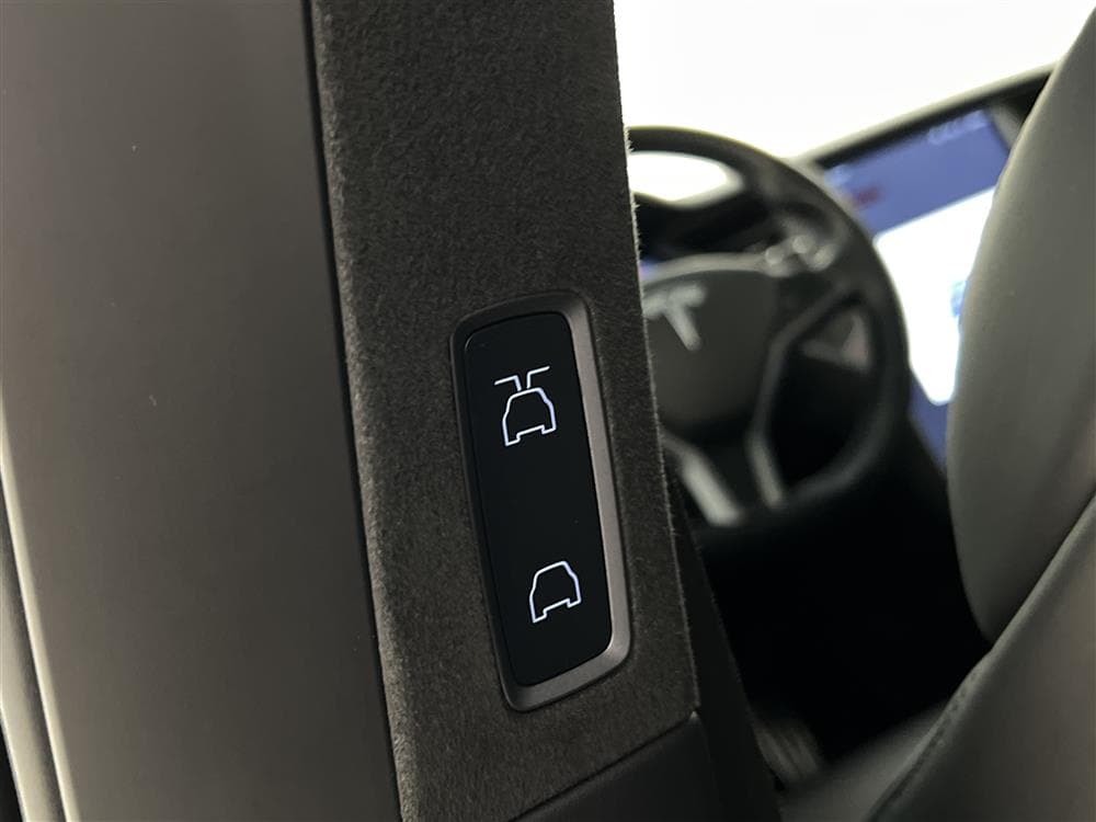 Tesla Model X 100D 423hk Dragkrok FSD Kolfiber Moms Leasbarinteriör