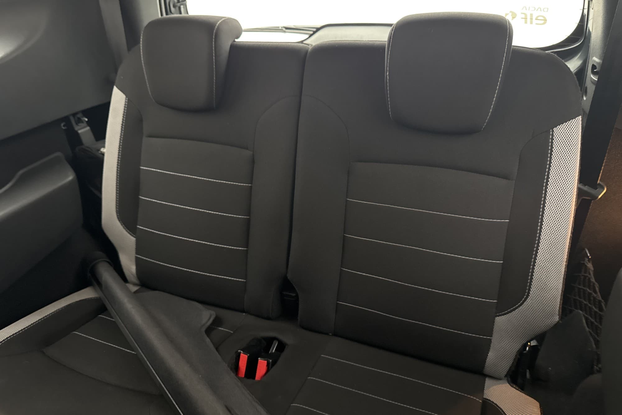 Dacia Lodgy Stepway 115hk 7-Sits Navi Sensorer Farthållare