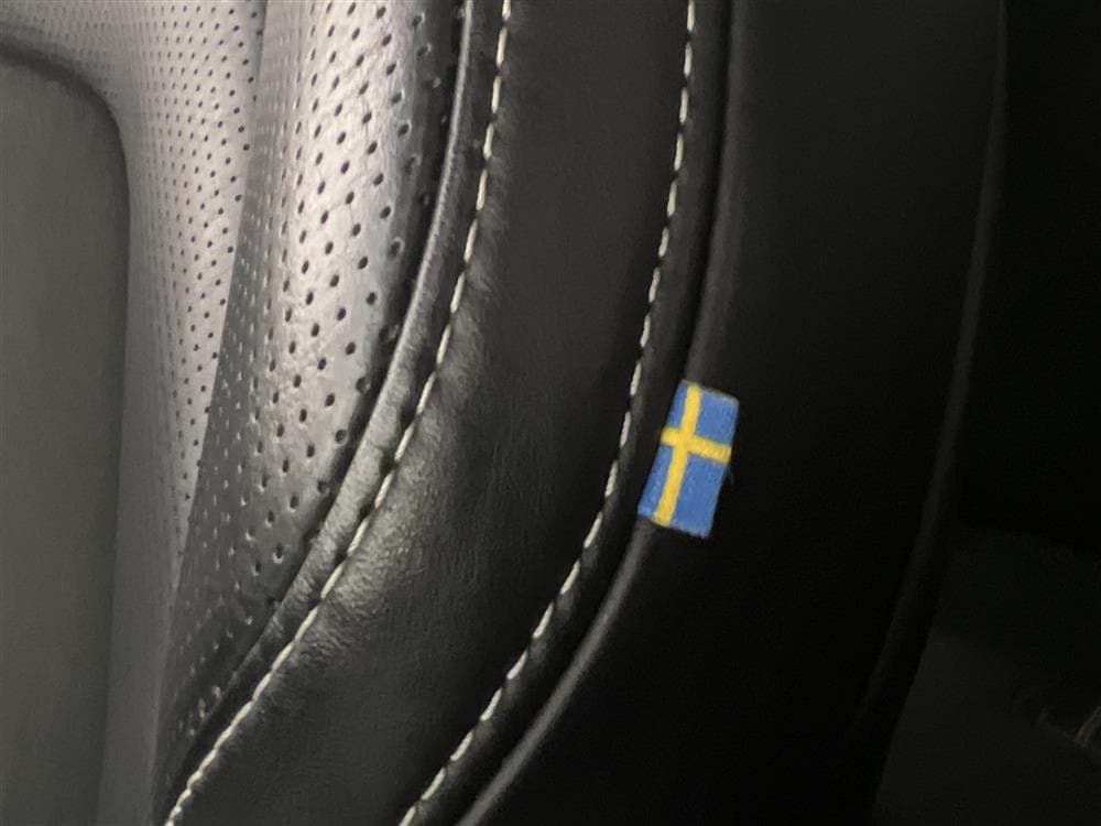 Volvo XC90 B5 AWD R-Design 7-sits D-värm GPS VOC 0,56l/mil