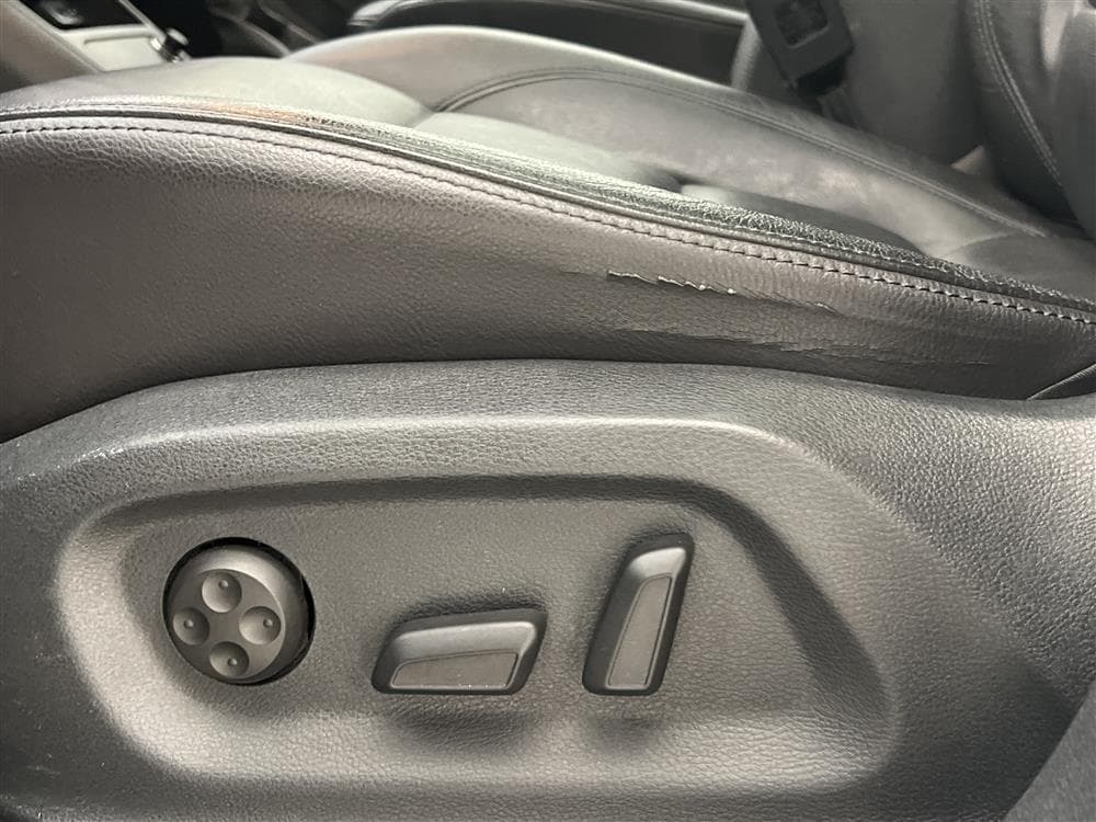 Volkswagen Tiguan 2.0 TDI 4M 184hk R-Line D-värm Pano Euro 6interiör