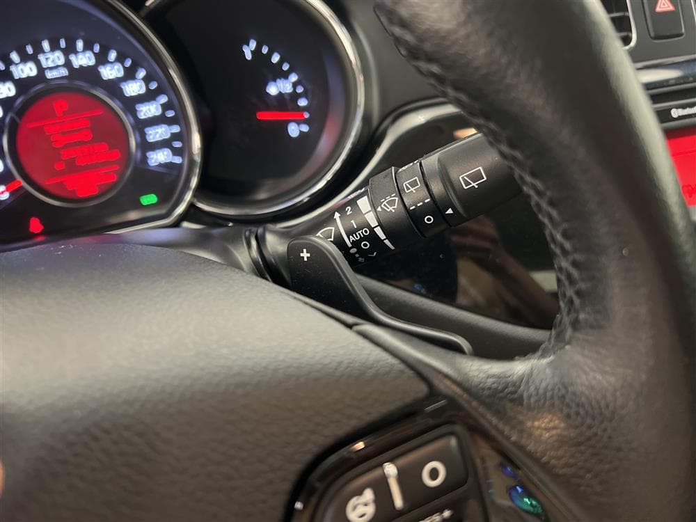 Kia Cee'd 1.6 CRDi SW 128hk P-sensor Välservad 0,56l/milinteriör