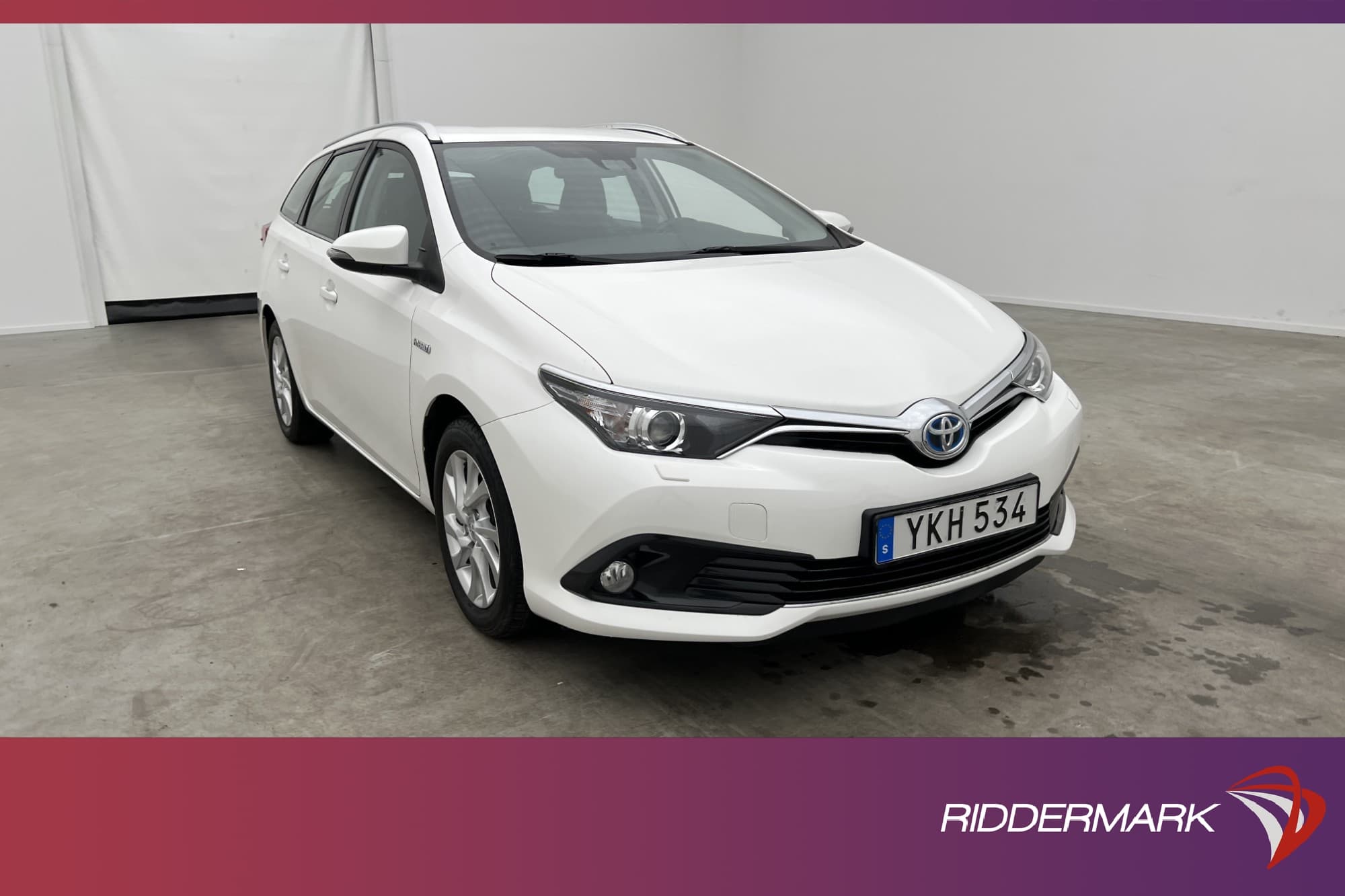 Toyota Auris Touring Sports Hybrid