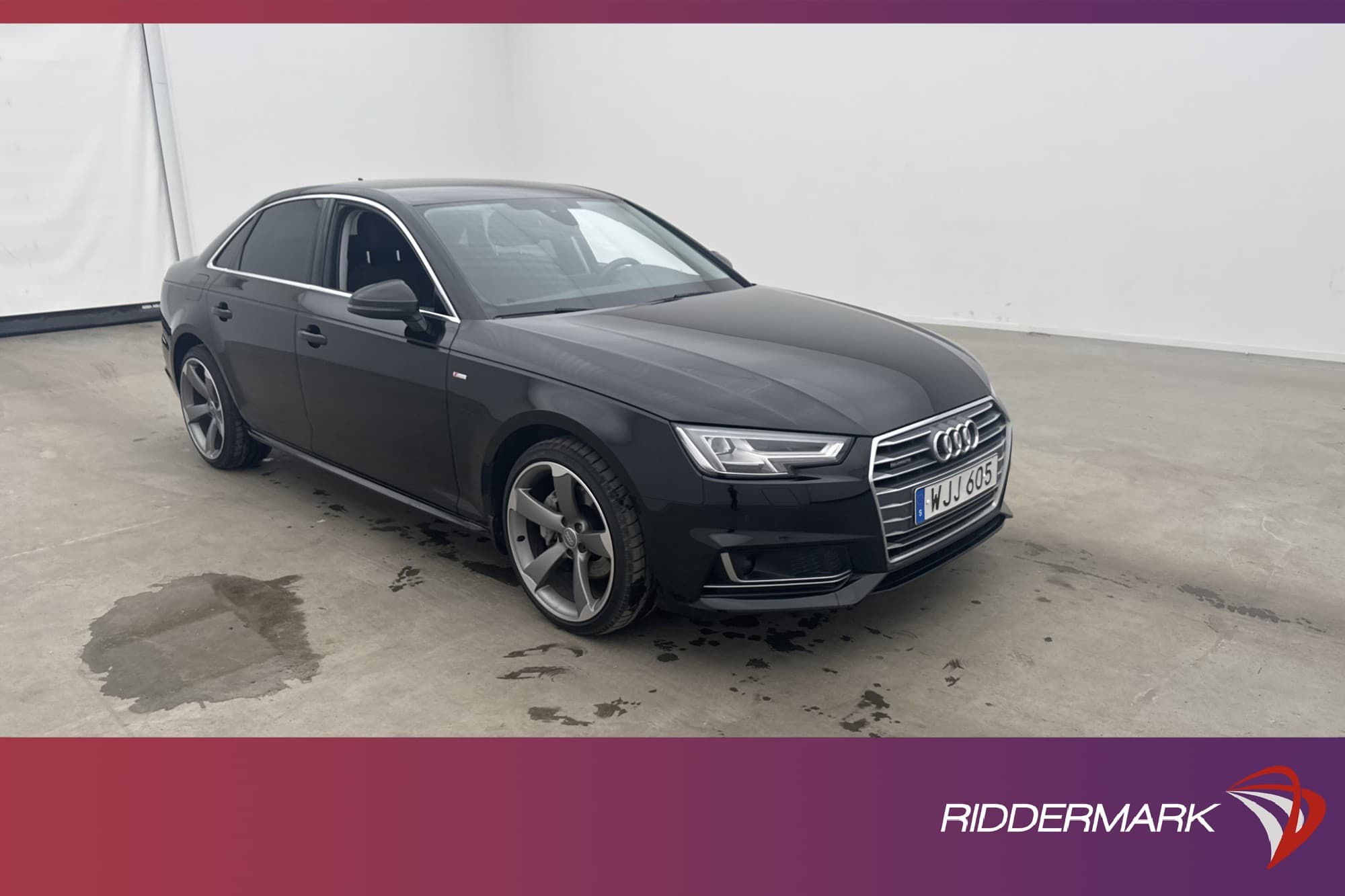 Audi A4 Sedan TDI Q 190hk