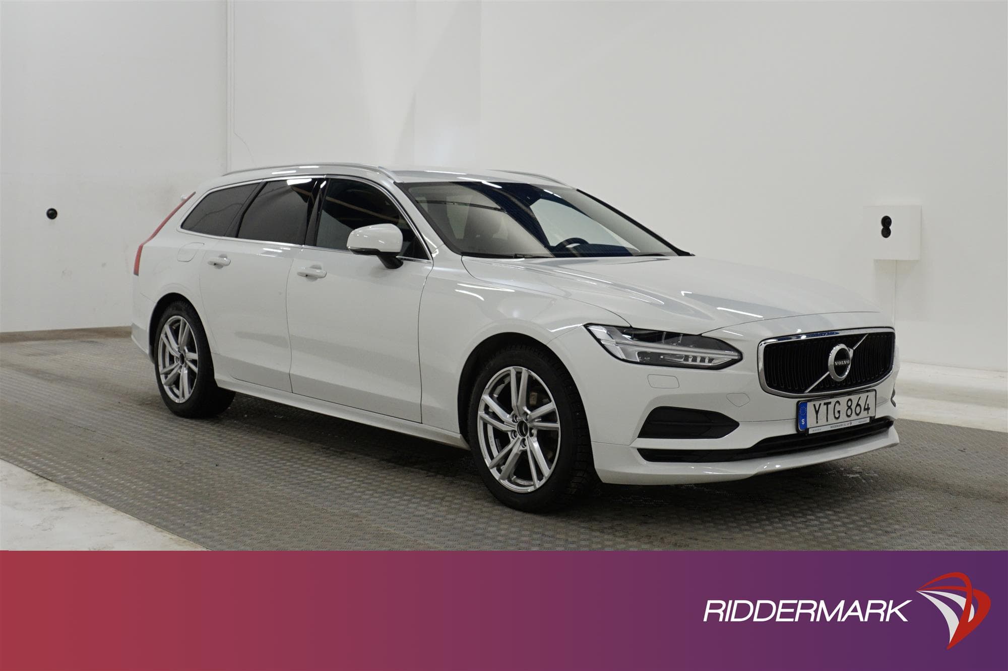 Volvo V90 D4 190hk
