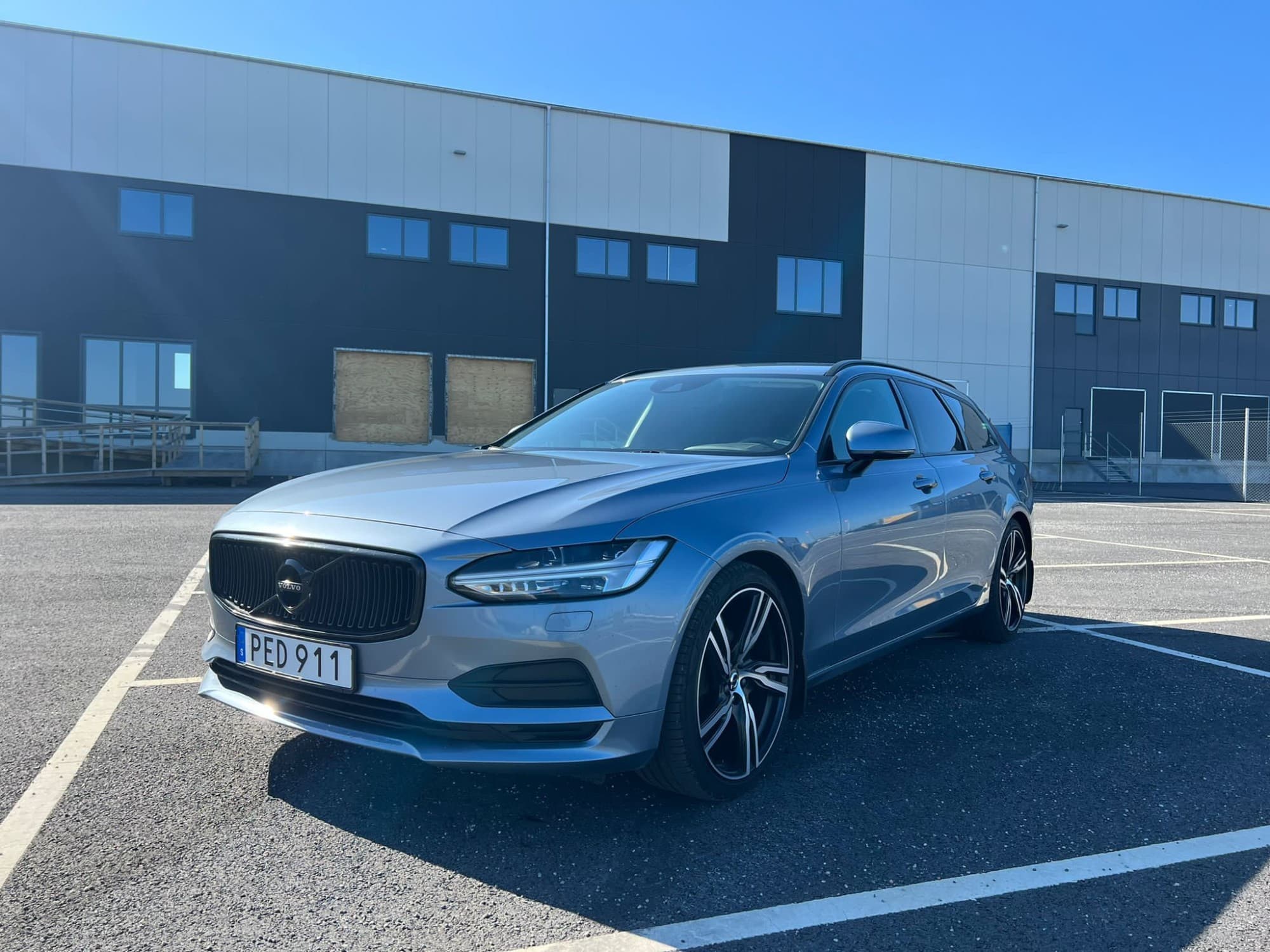 Volvo V90 D4 190hk Kinetic VOC Värmare 20" Sensorer Drag