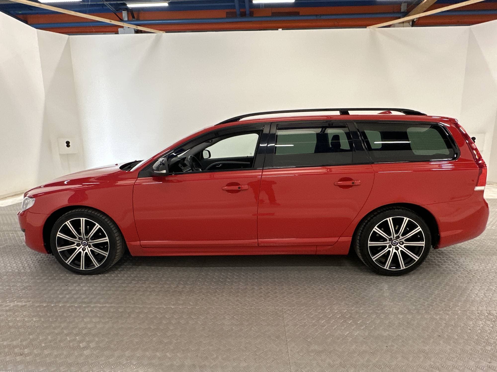 Volvo V70 D4 181hk Dynamic Edition Voc D-Värm Drag Skinn