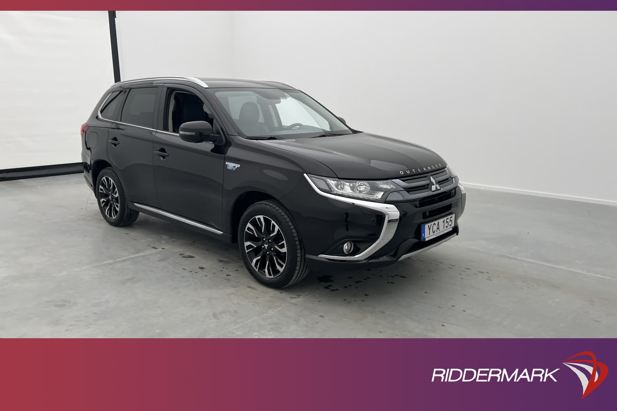 Mitsubishi Outlander PHEV 4WD