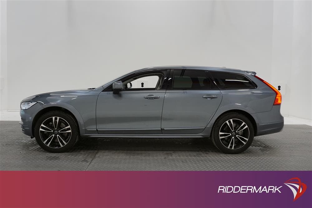 Volvo V90 Cross Country