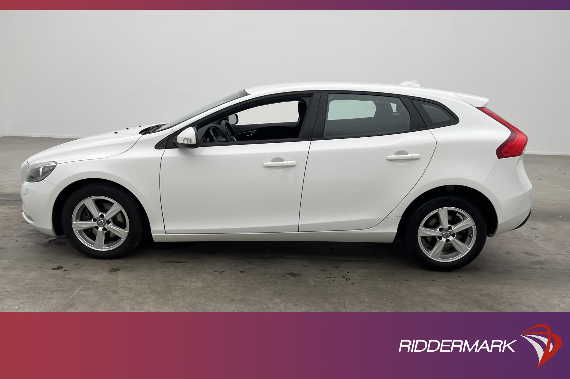 Volvo V40 D2 120hk