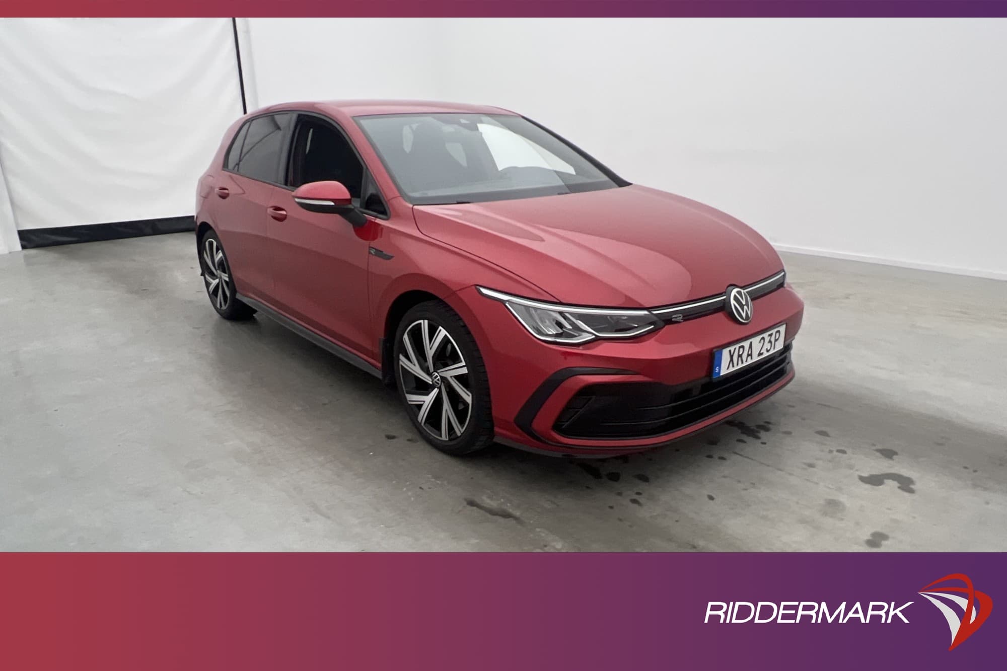 Volkswagen Golf eTSI 150hk