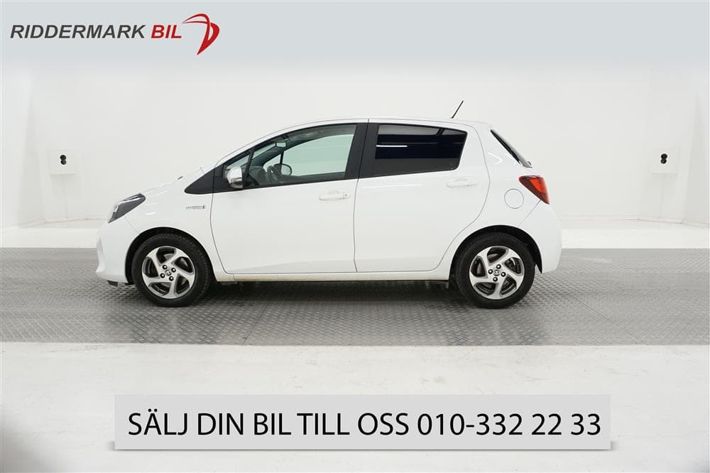 Toyota Yaris Hybrid1.5 VVT-i CVT 101hk