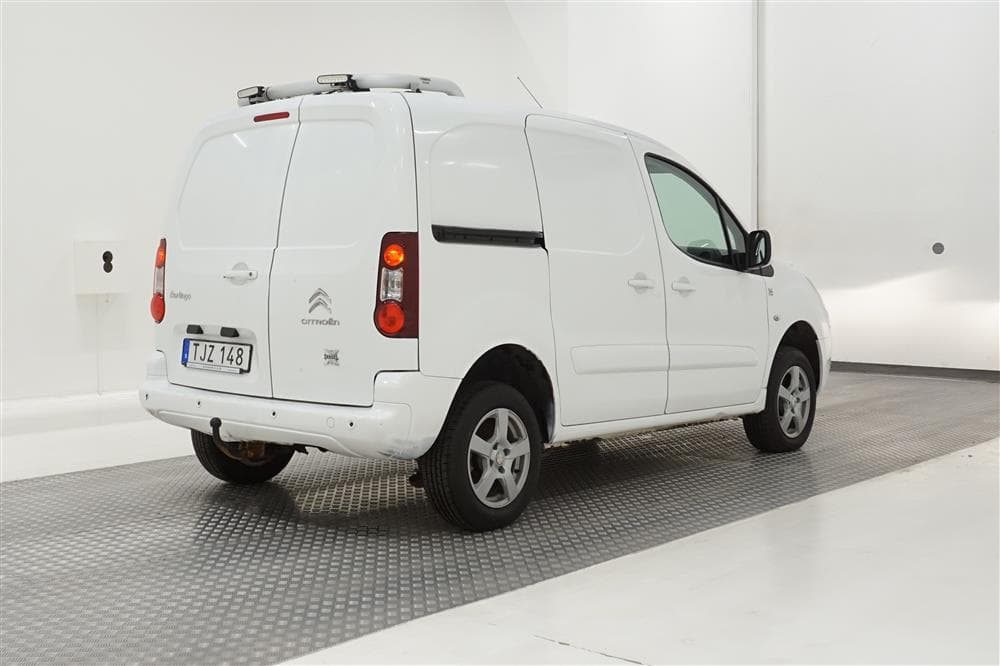 Citroën Berlingo 1.6 HDi 4X4 90hk Drag Nyservad PDC Värmare exteriör