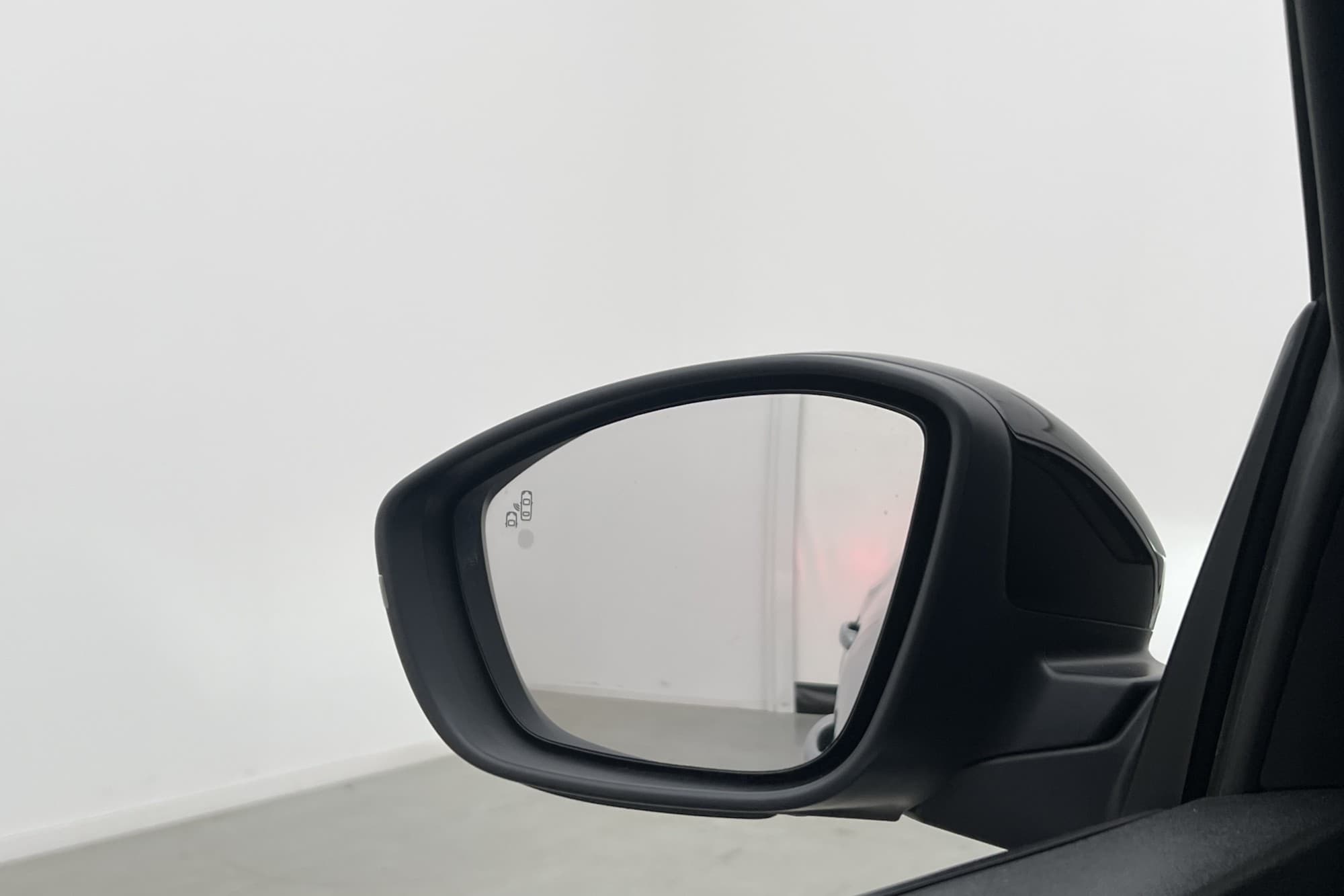 Opel Mokka-e 136hk Ultimate Kamera Carplay Navi MOMS 