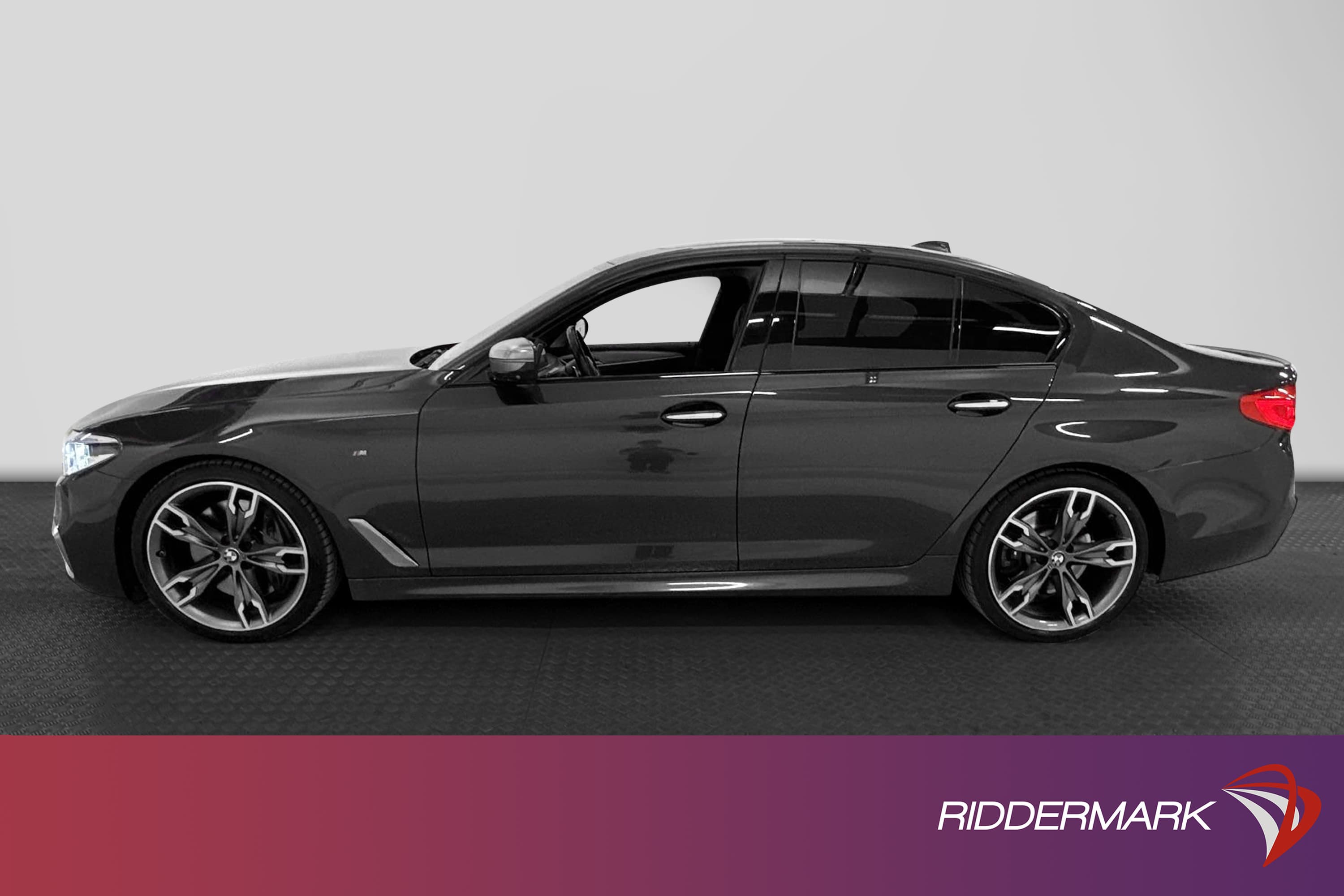 BMW M550i 462hk