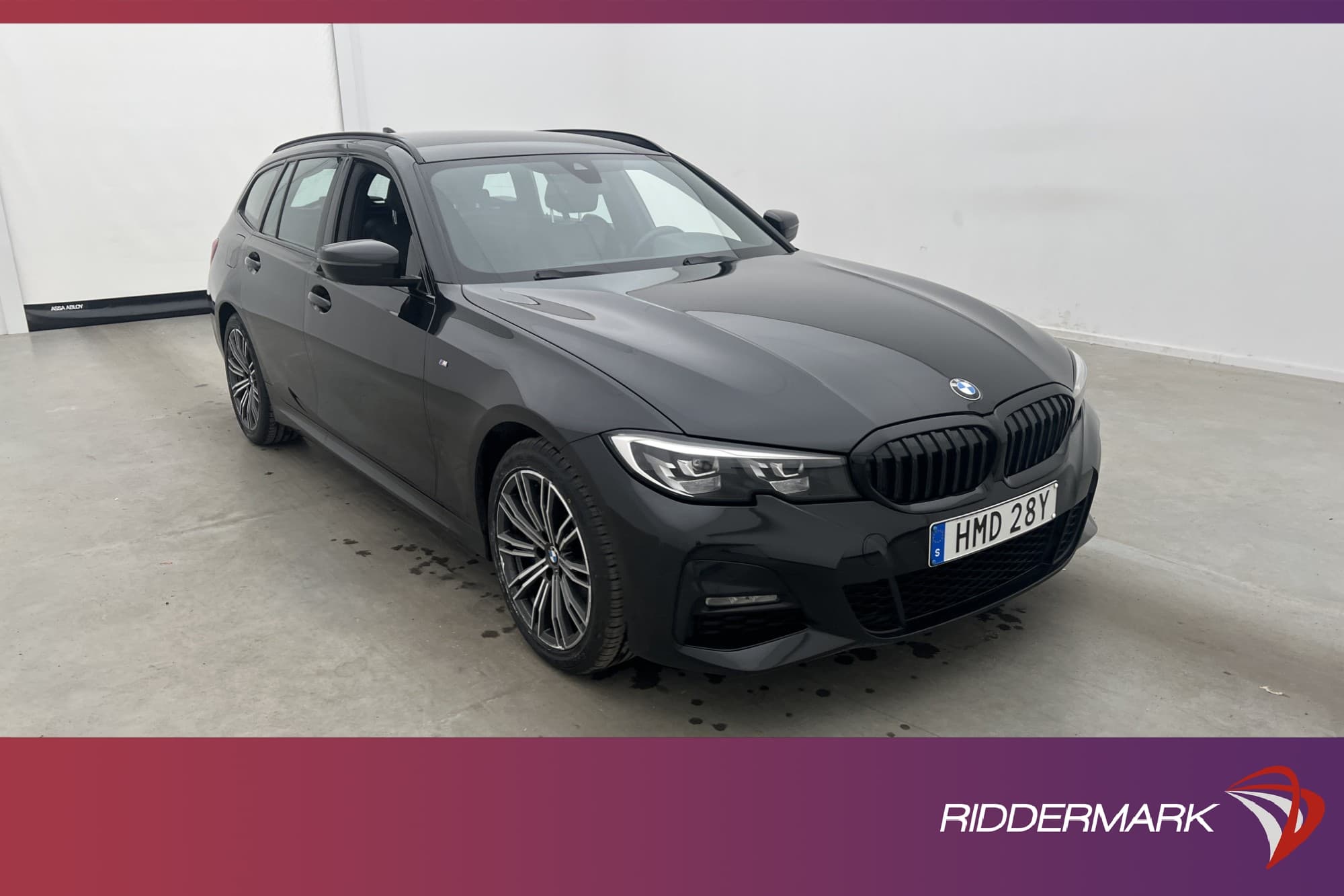 BMW 330 e Touring 292hk
