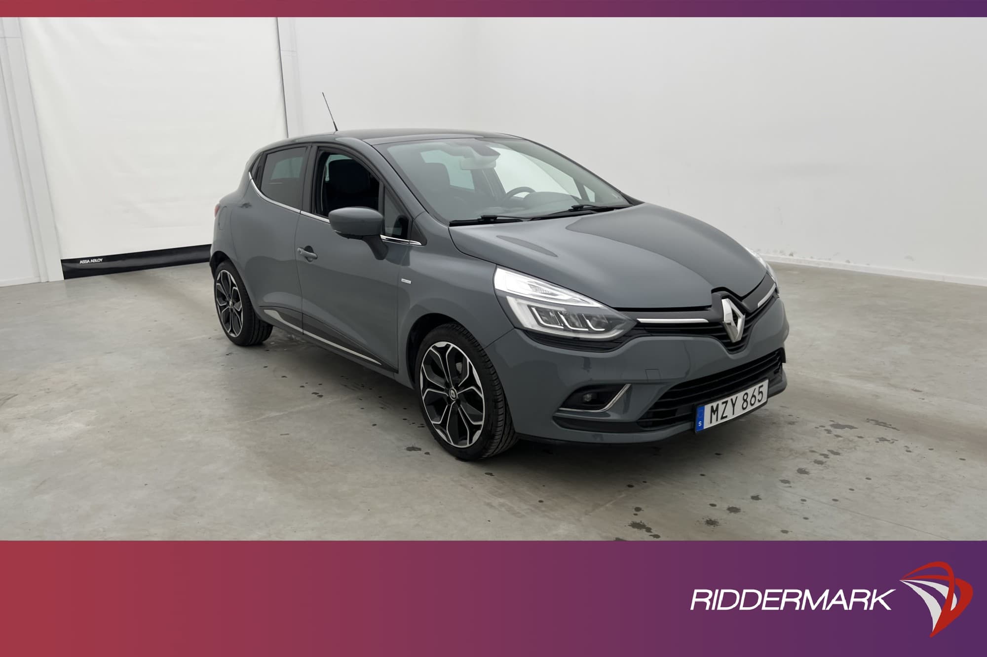 Renault Clio TCe 90hk