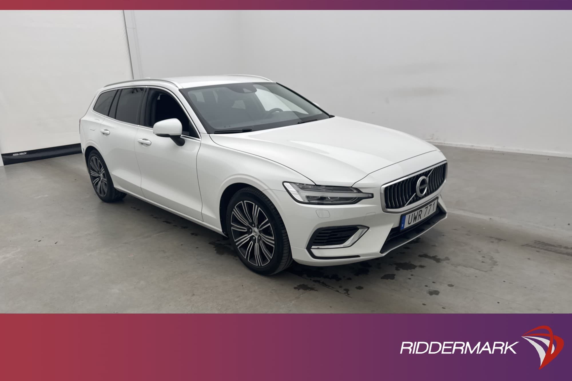 Volvo V60 Recharge T6 AWD
