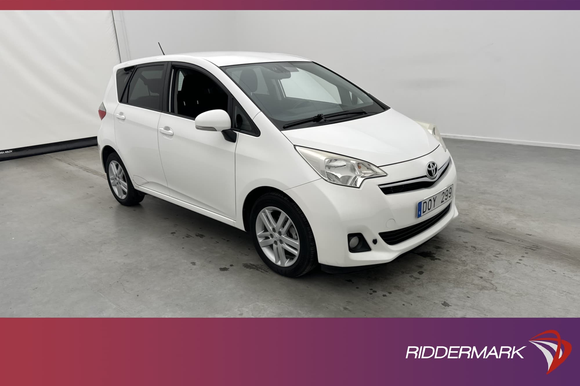 Toyota Verso-S 1.33 Dual VVT-i 99hk