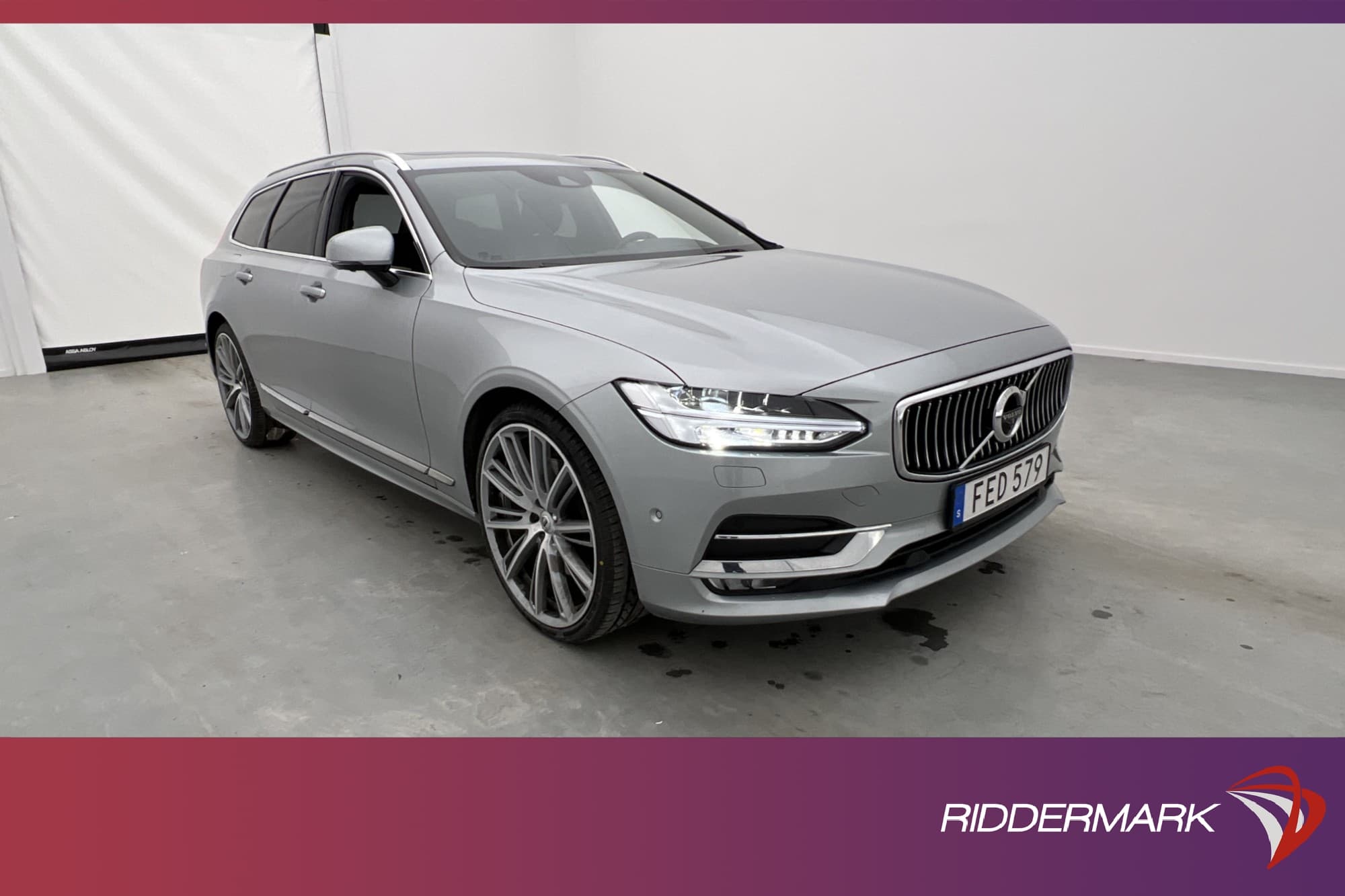 Volvo V90 T4 190hk
