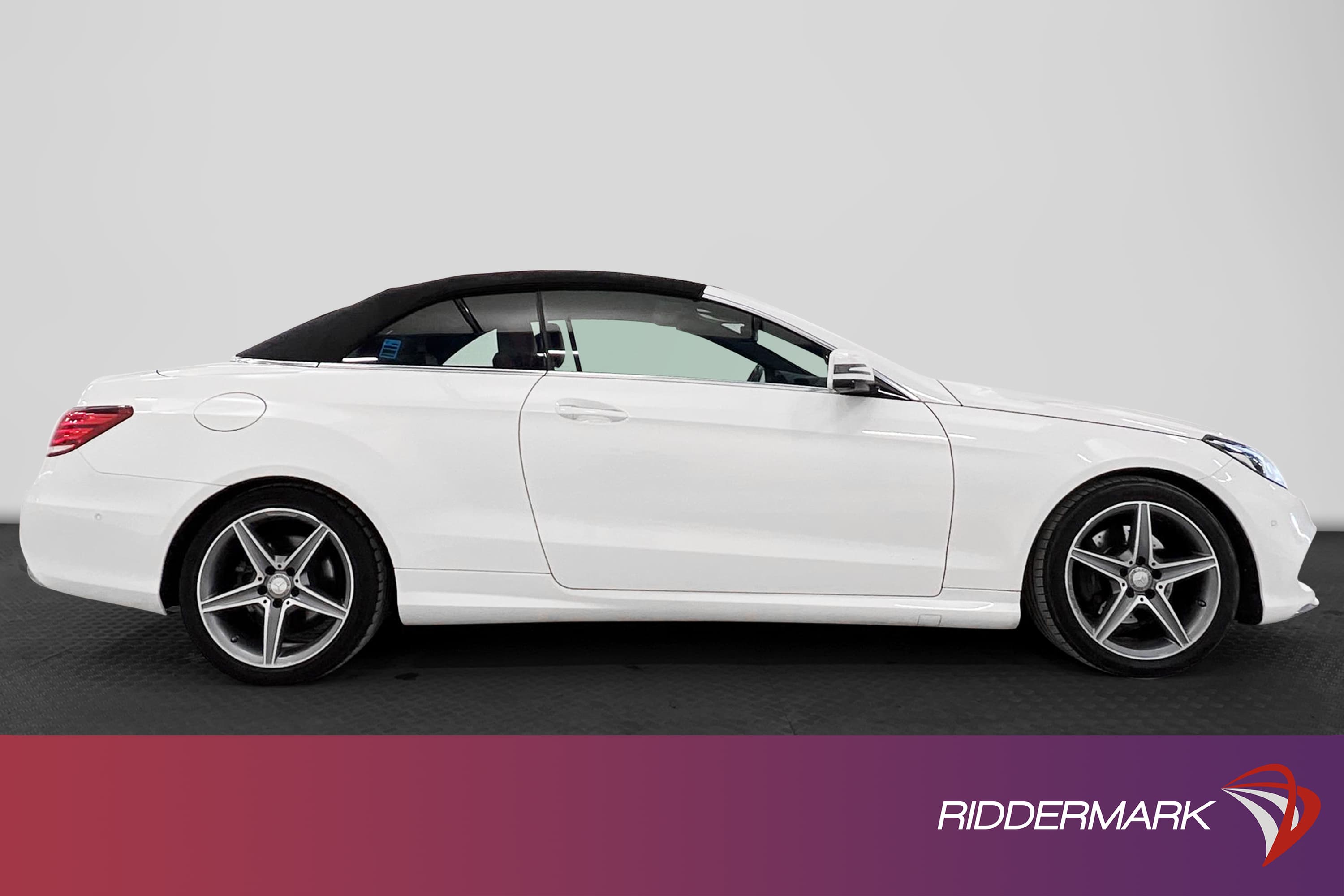 Mercedes-Benz  E 250 Cabriolet 204hk AMG Sport H/K Navi 360 