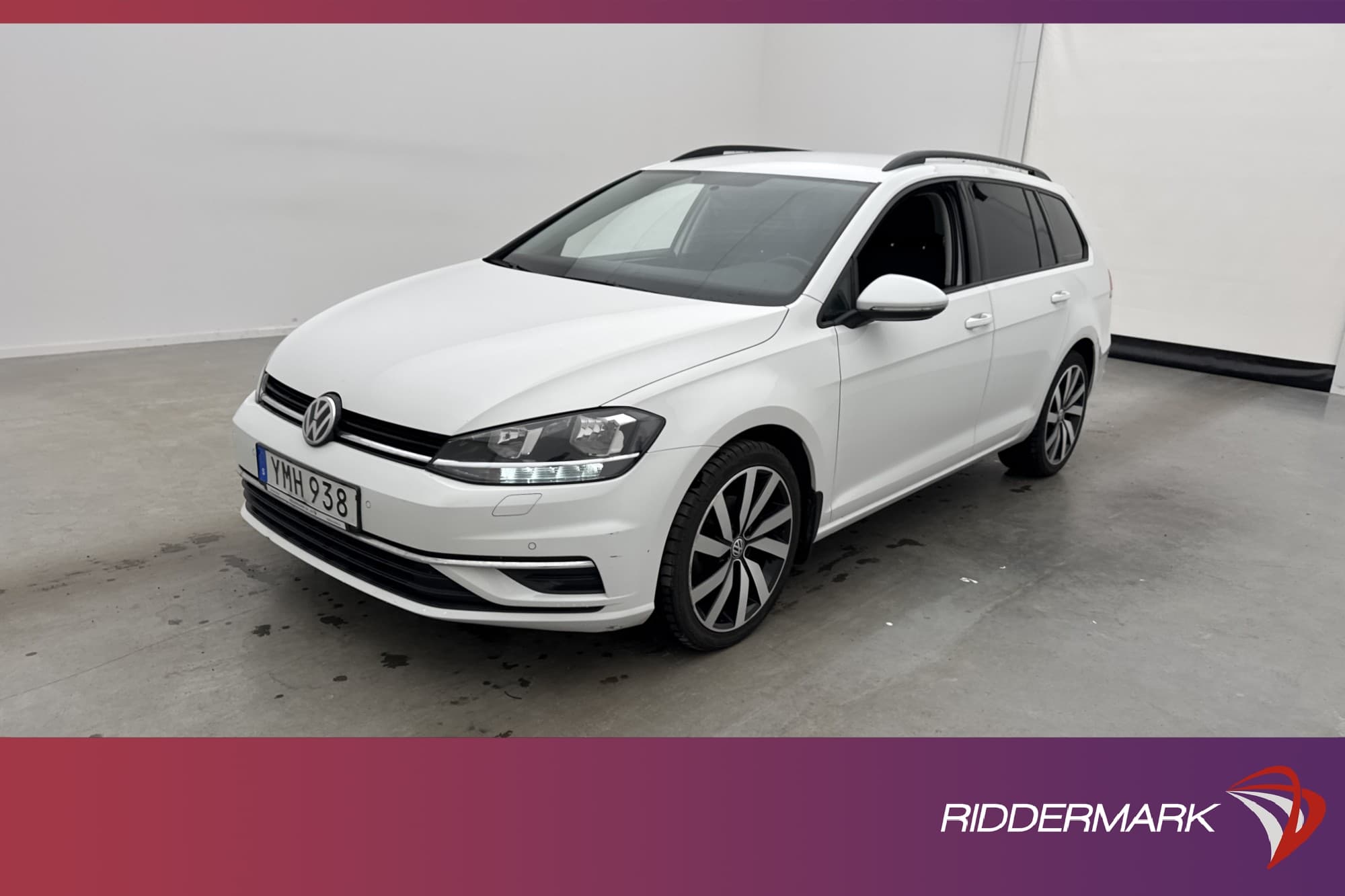 Volkswagen Golf SC TDI 116hk Style M&K-Värmare Sensorer Navi