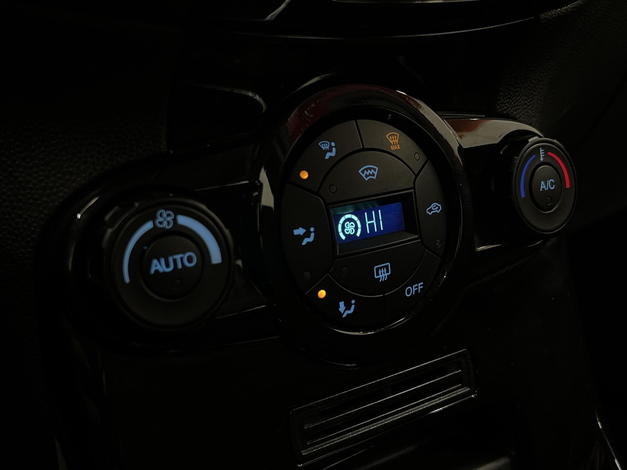 Ford Fiesta 1.0 EcoBoost 100hk P-Sensor Låg Skatt 0,46L/mil