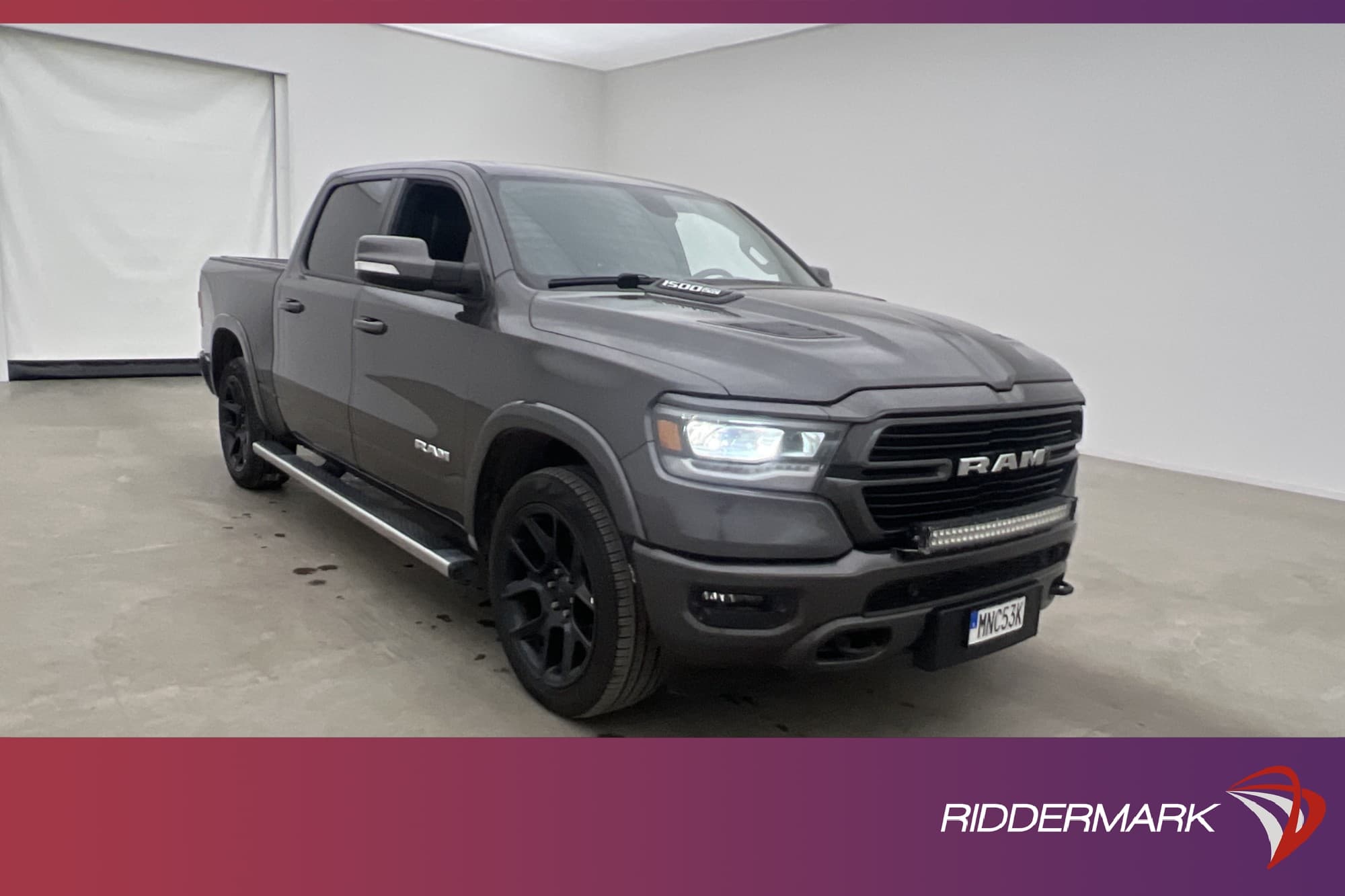 Dodge RAM Laramie 5.7 V8 4x4 Drag Luft Skinn Pano H/K Moms