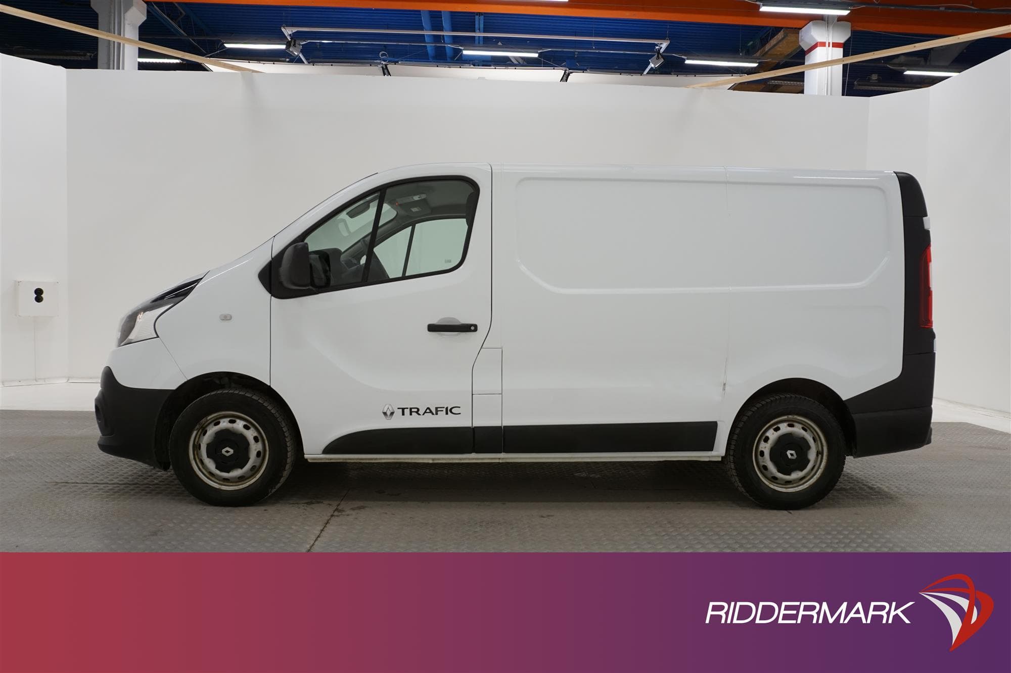 Renault Trafic 1.6dCi Eu6 Nyservad Nybesiktigad