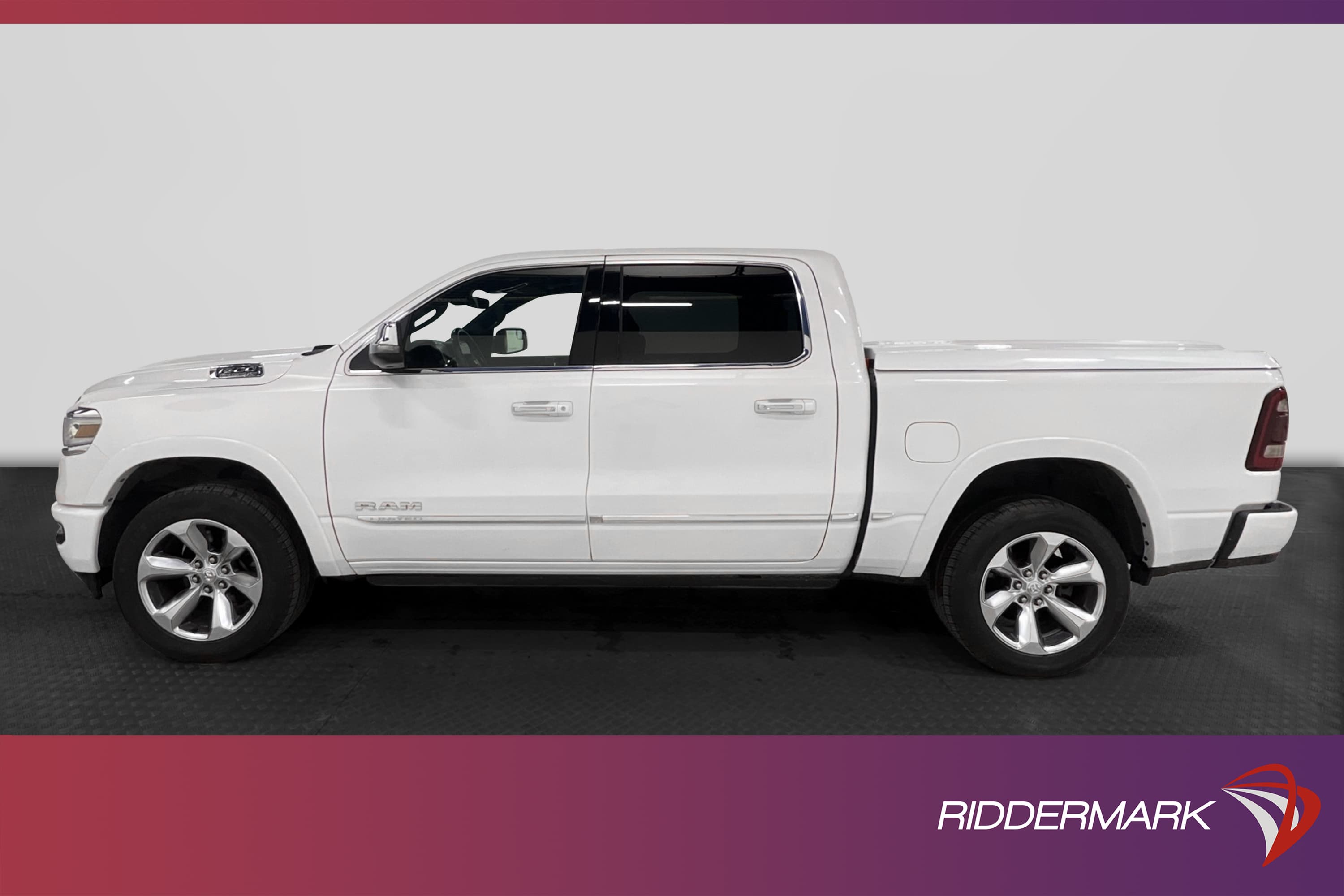 Dodge  Ram Limited 5.7 V8 HEMI Luftfjädring H/K Pano Moms 