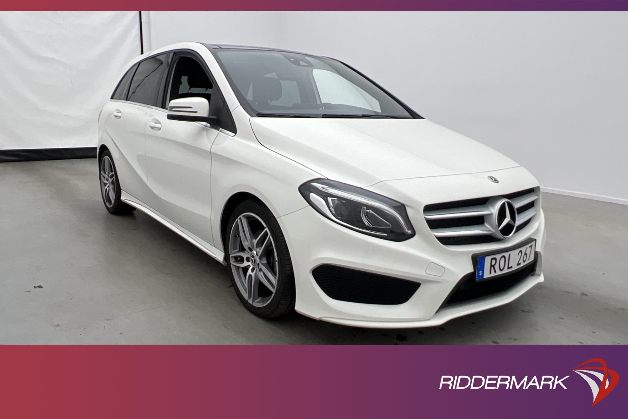 Mercedes-Benz B 180 7G-DCT AMG Line Pano Skinn Navi Drag