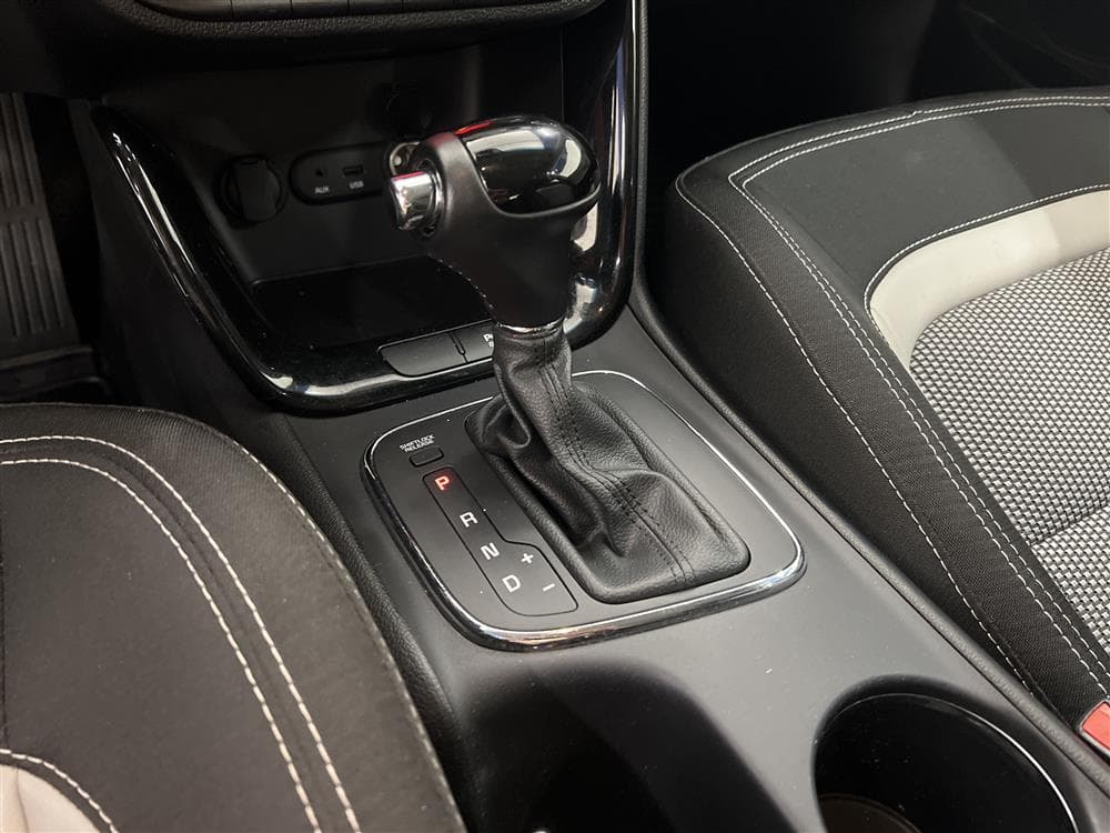 Kia Cee'd 1.6 CRDi SW 128hk P-sensor Välservad 0,56l/milinteriör