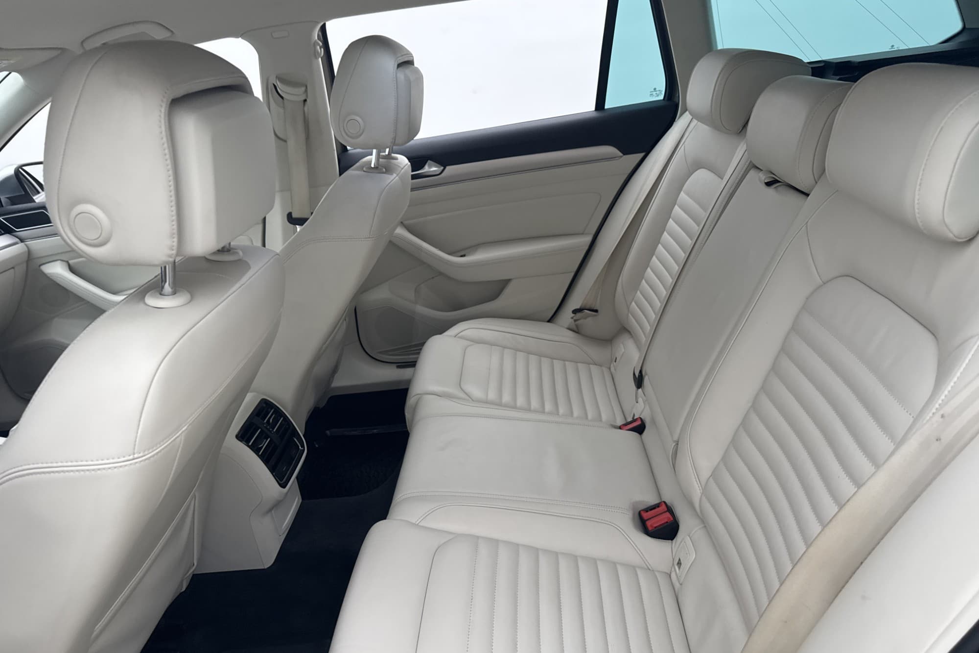Volkswagen Passat Alltrack 2.0 TDI 4M 190hk Dragkrok Värmare