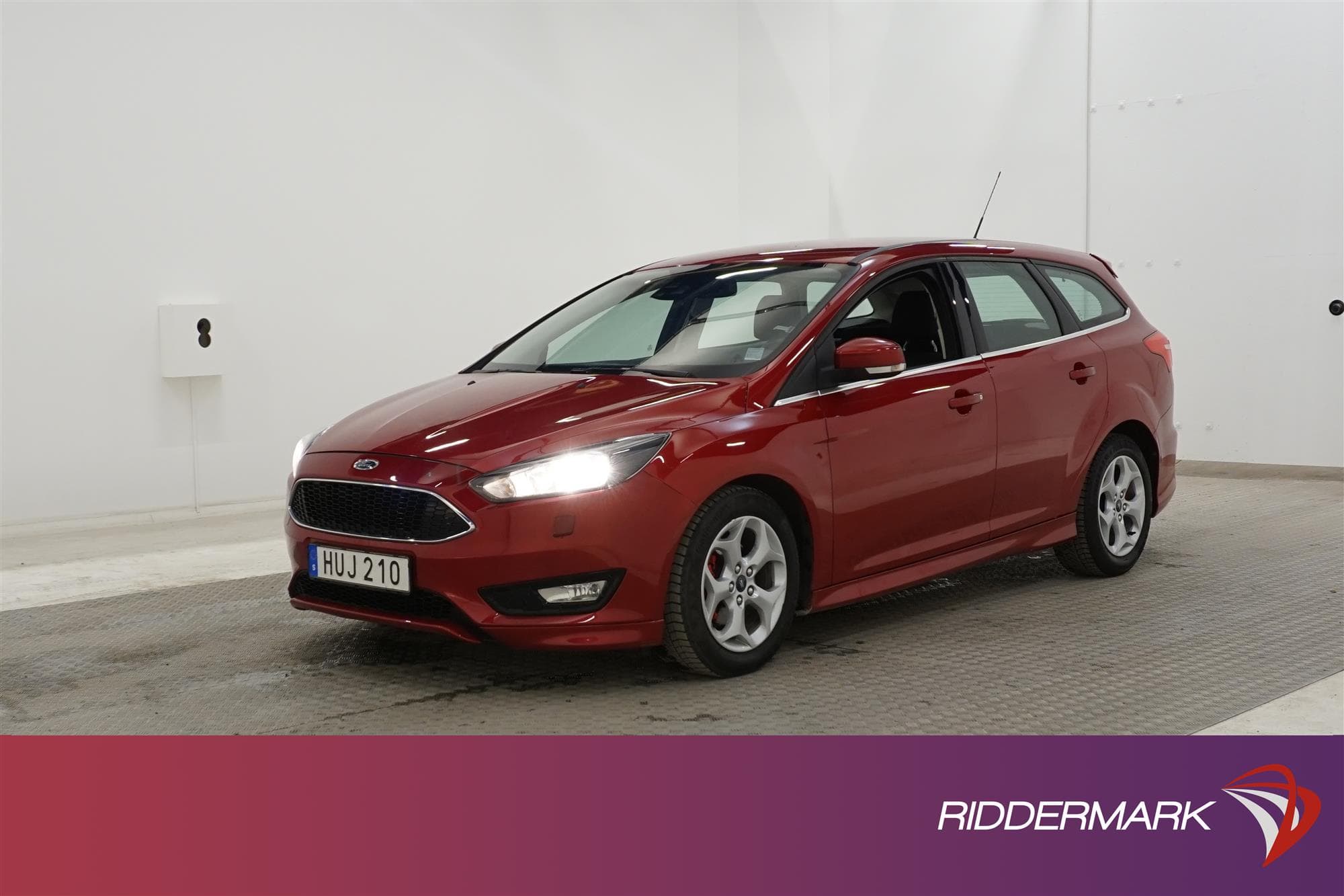 Ford Focus Kombi 1.0 125hk