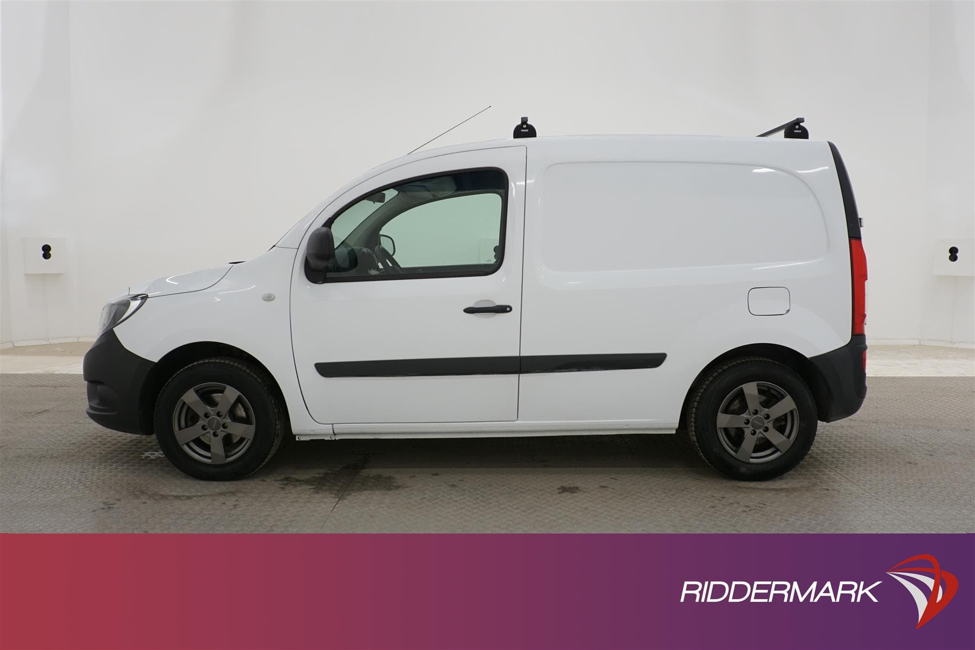 Mercedes-Benz Citan 109CDI 3-sits Drag Takräcke Moms
